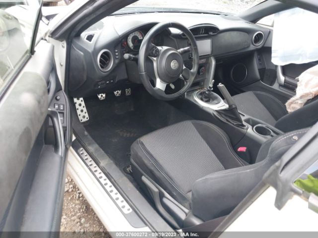 Photo 4 VIN: JF1ZNAA17H9709978 - TOYOTA 86 