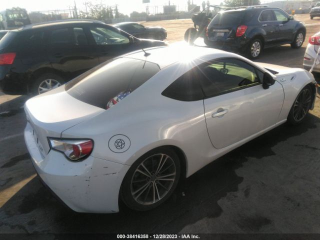 Photo 3 VIN: JF1ZNAA18D2711046 - SCION FR-S 