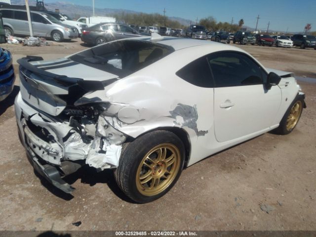 Photo 3 VIN: JF1ZNAA18H9707026 - TOYOTA 86 