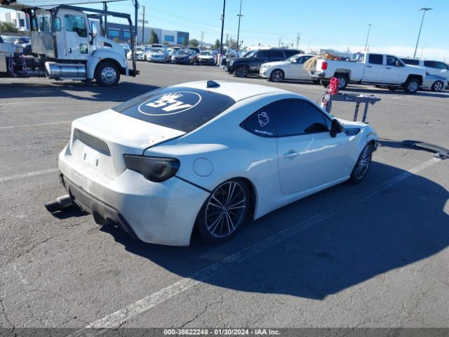 Photo 3 VIN: JF1ZNAA19F8704915 - SCION FR-S 