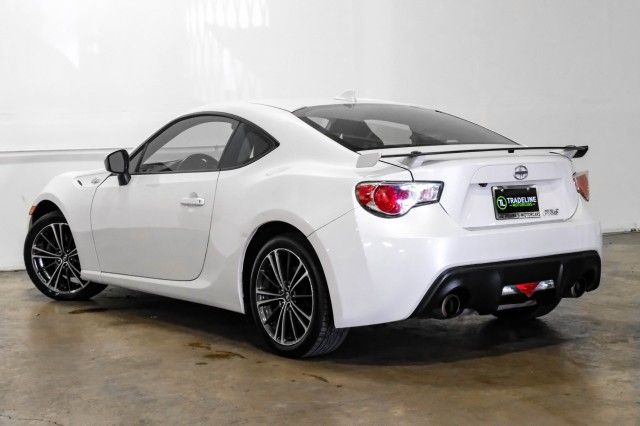 Photo 6 VIN: JF1ZNAA1XG8705279 - SCION FR-S 