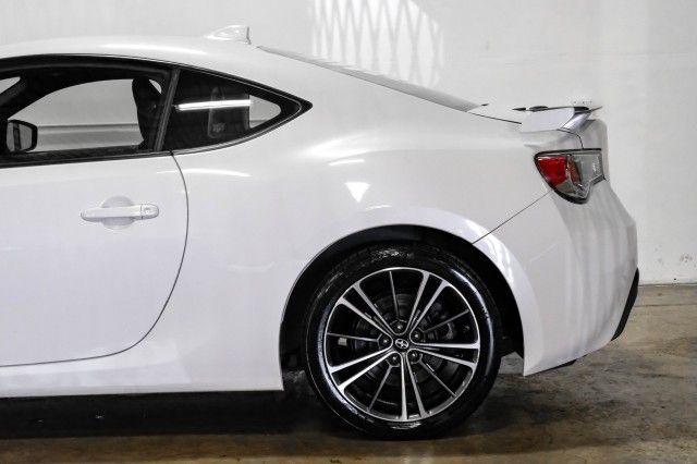 Photo 9 VIN: JF1ZNAA1XG8705279 - SCION FR-S 