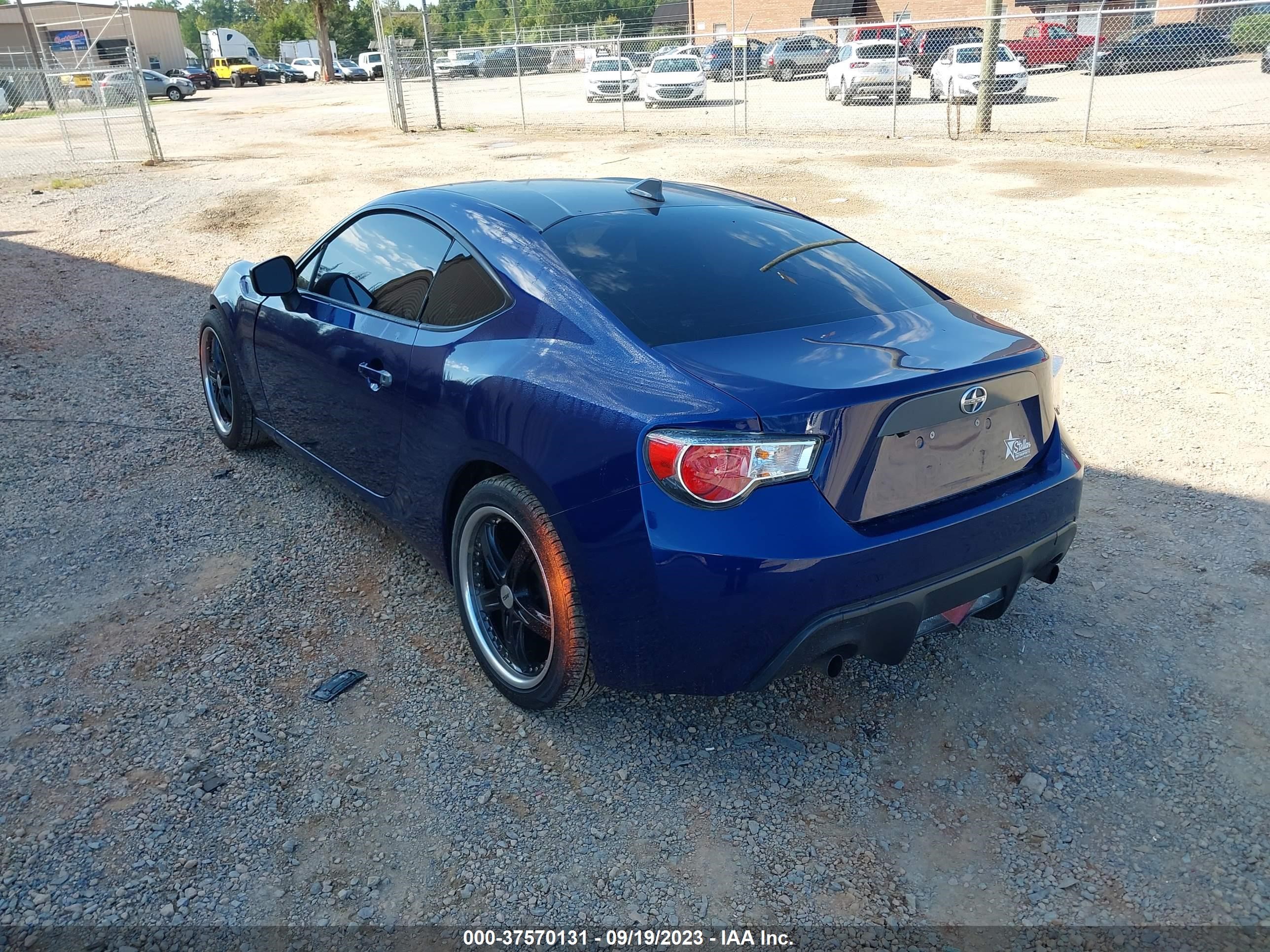 Photo 2 VIN: JF1ZNAA1XG8707730 - SCION FR-S 