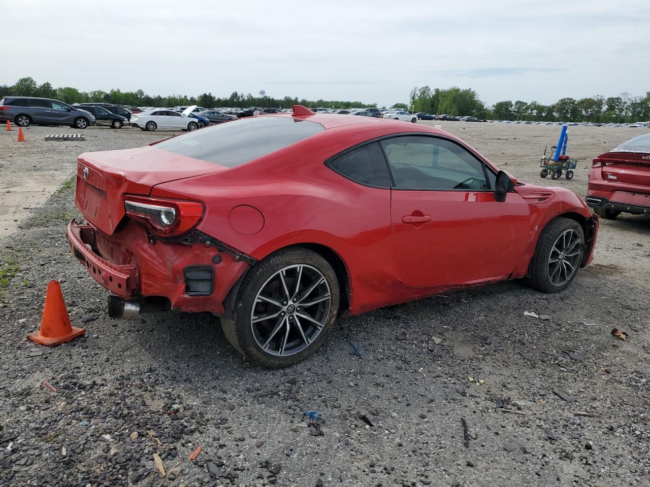 Photo 2 VIN: JF1ZNAA1XH9704323 - TOYOTA GT86 