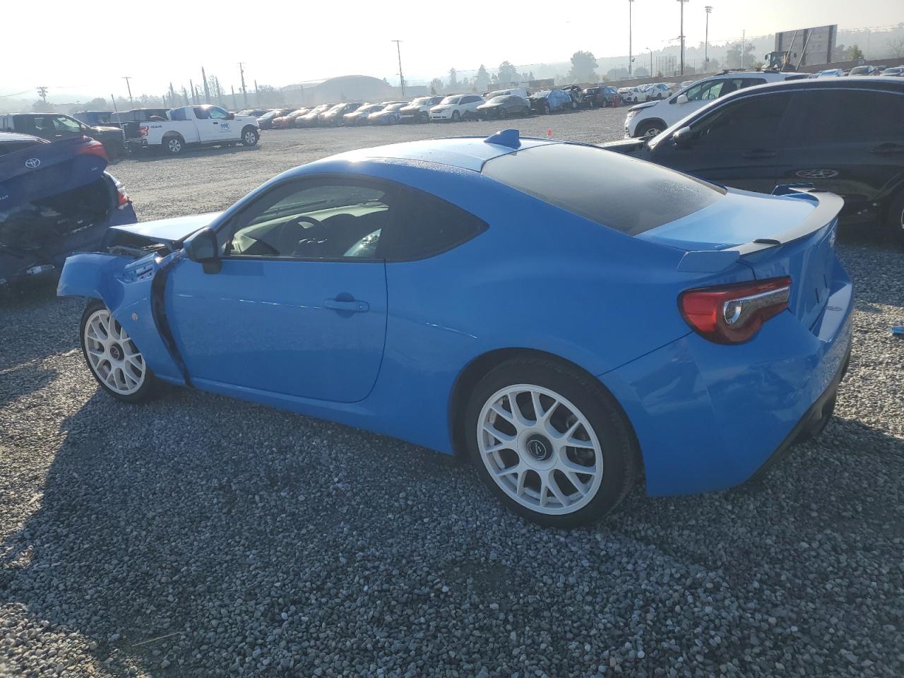 Photo 1 VIN: JF1ZNAE12L8752228 - TOYOTA GT86 