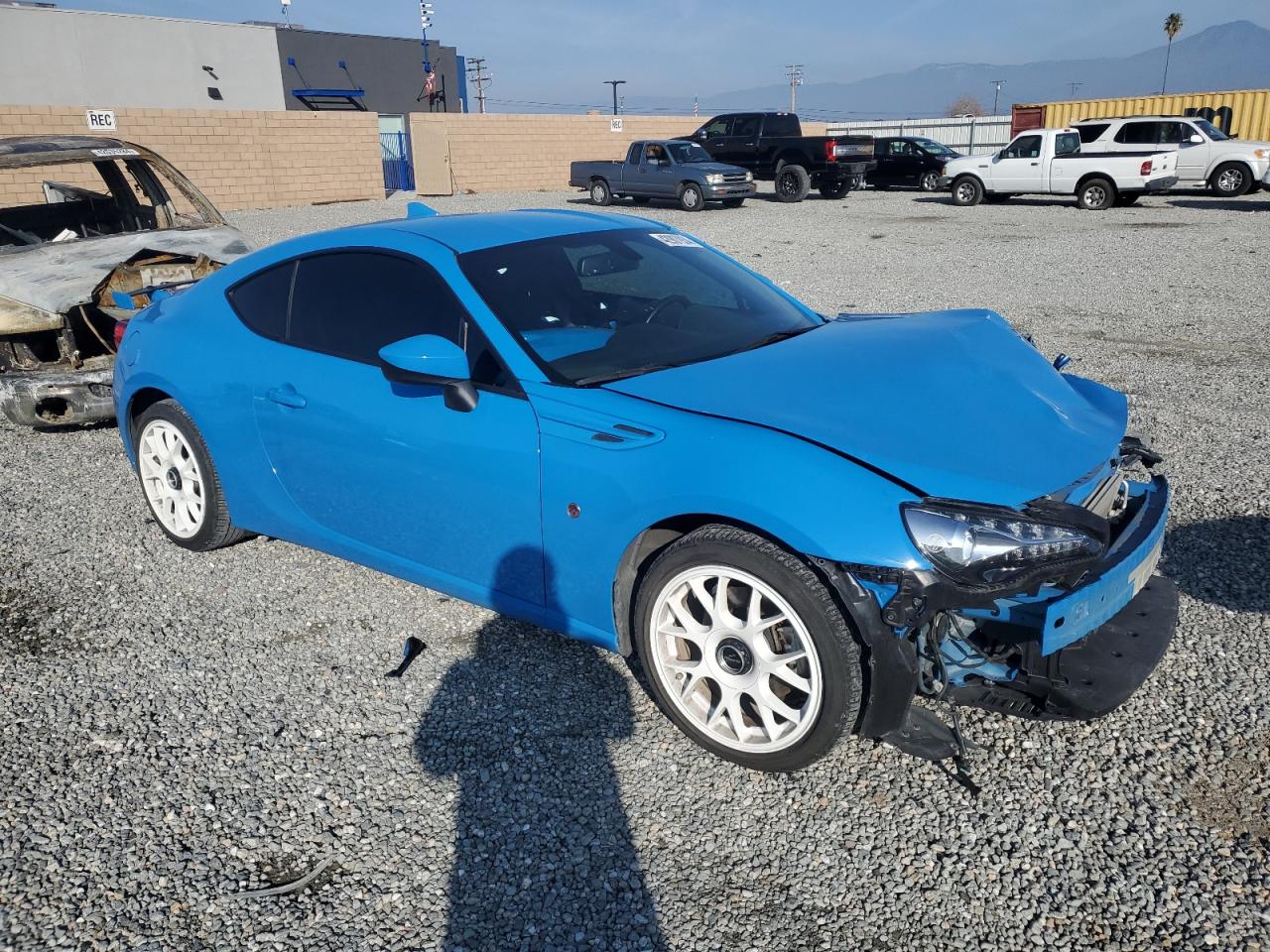 Photo 3 VIN: JF1ZNAE12L8752228 - TOYOTA GT86 