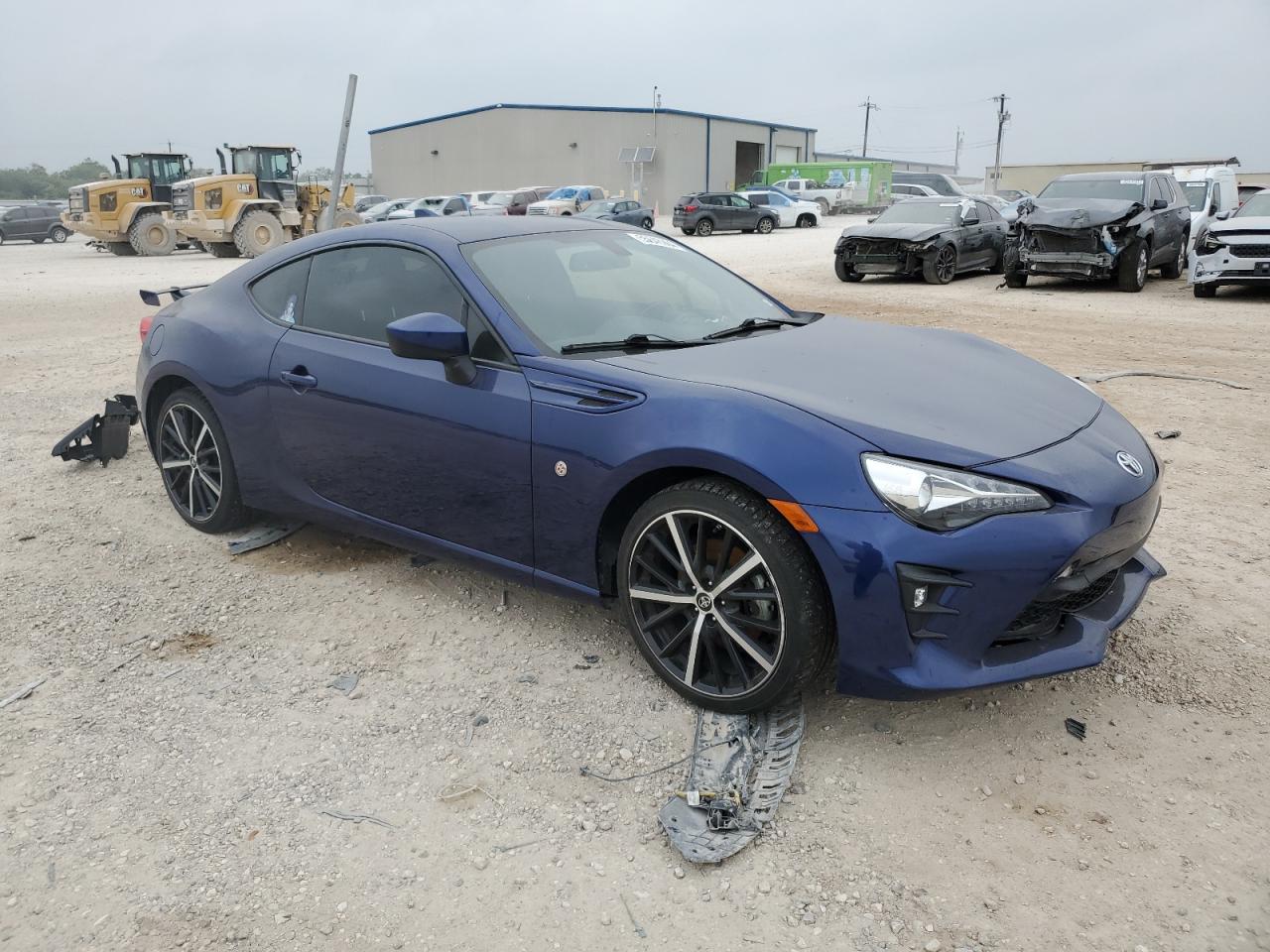 Photo 3 VIN: JF1ZNAE14L9752600 - TOYOTA GT86 