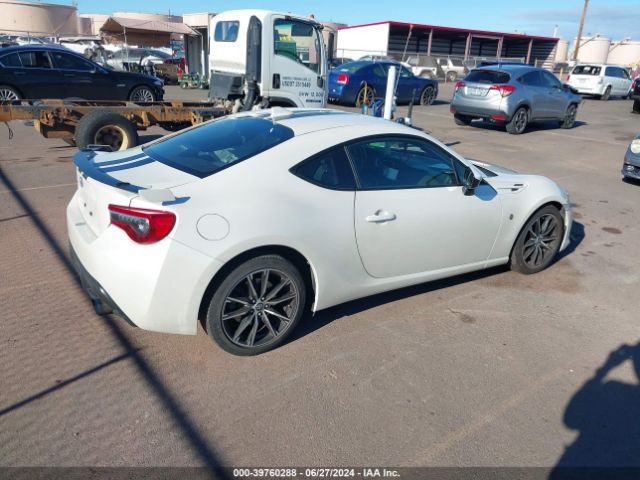 Photo 3 VIN: JF1ZNAE18J9700481 - TOYOTA 86 