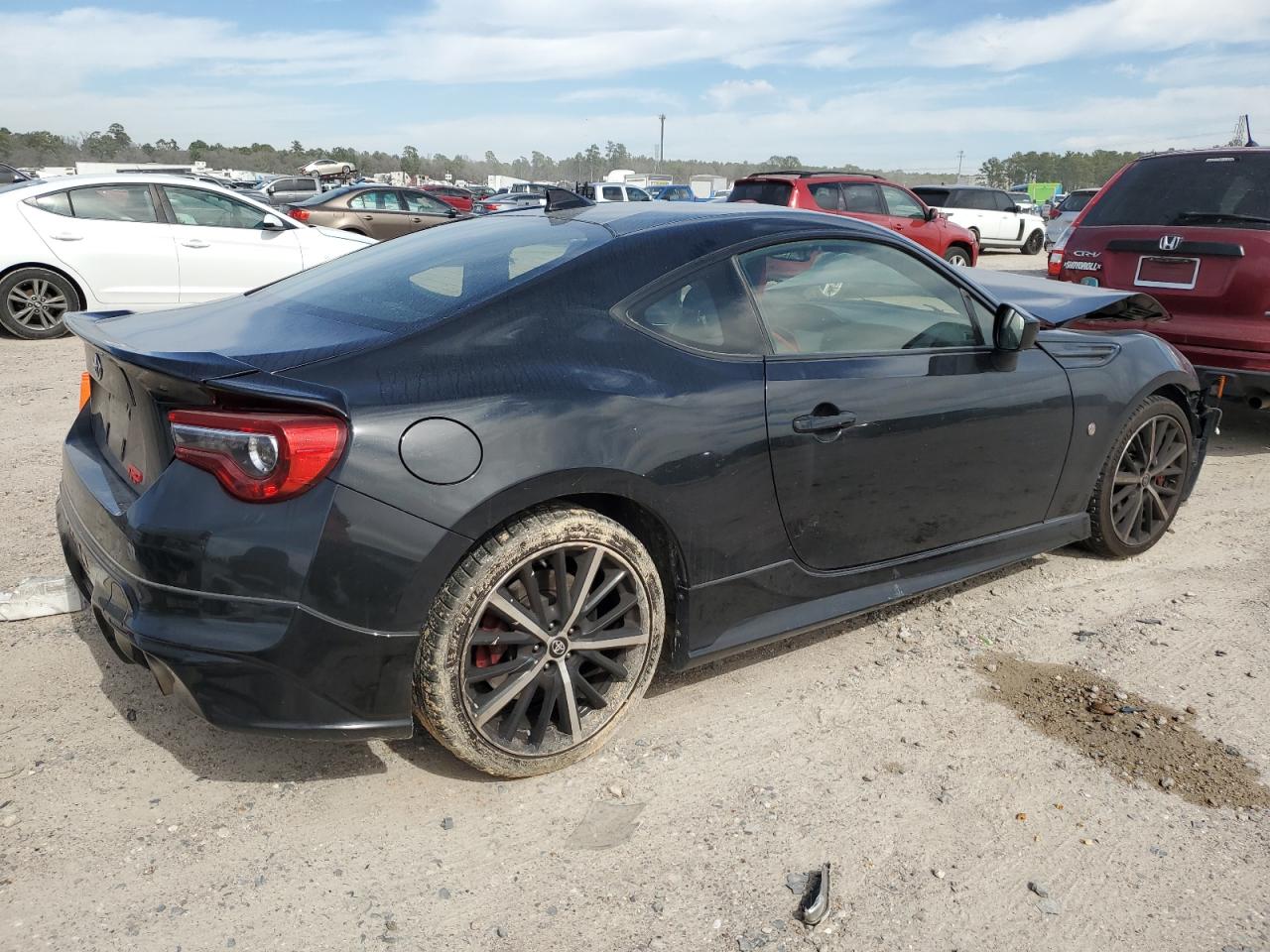 Photo 2 VIN: JF1ZNAE19K9700653 - TOYOTA GT86 