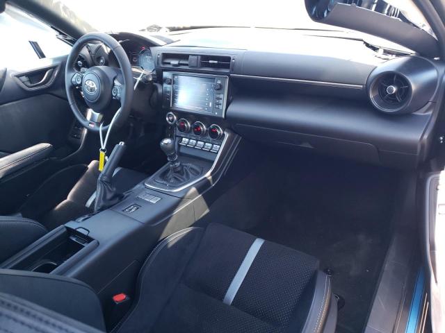 Photo 7 VIN: JF1ZNBE18R9756633 - TOYOTA GR 86 PREM 