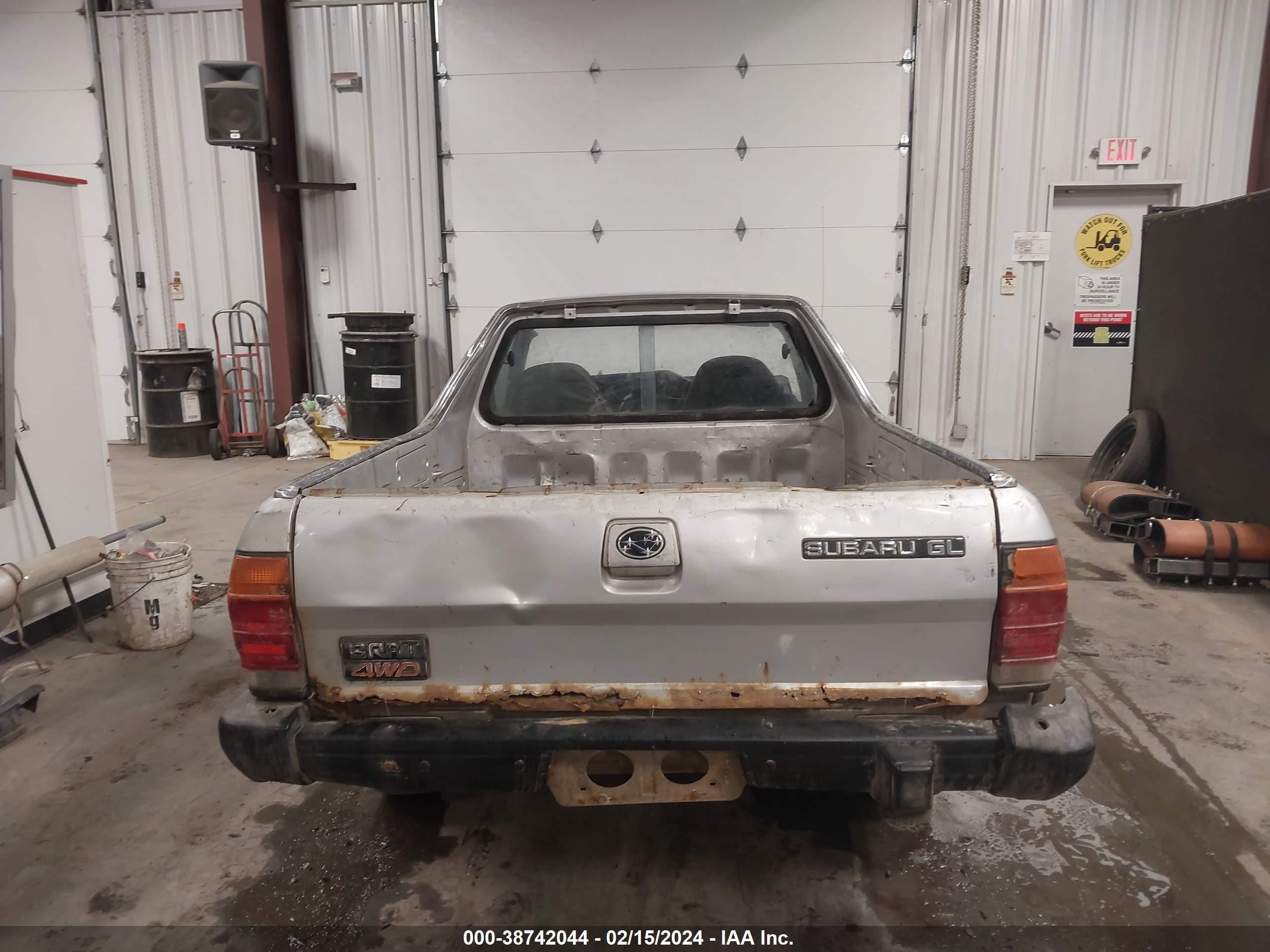 Photo 16 VIN: JF2AT53B5FE500142 - SUBARU BRAT 