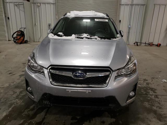 Photo 4 VIN: JF2GPABC0H8209700 - SUBARU CROSSTREK 