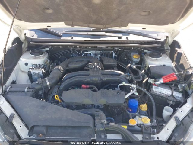 Photo 9 VIN: JF2GPABC1G8347664 - SUBARU CROSSTREK 