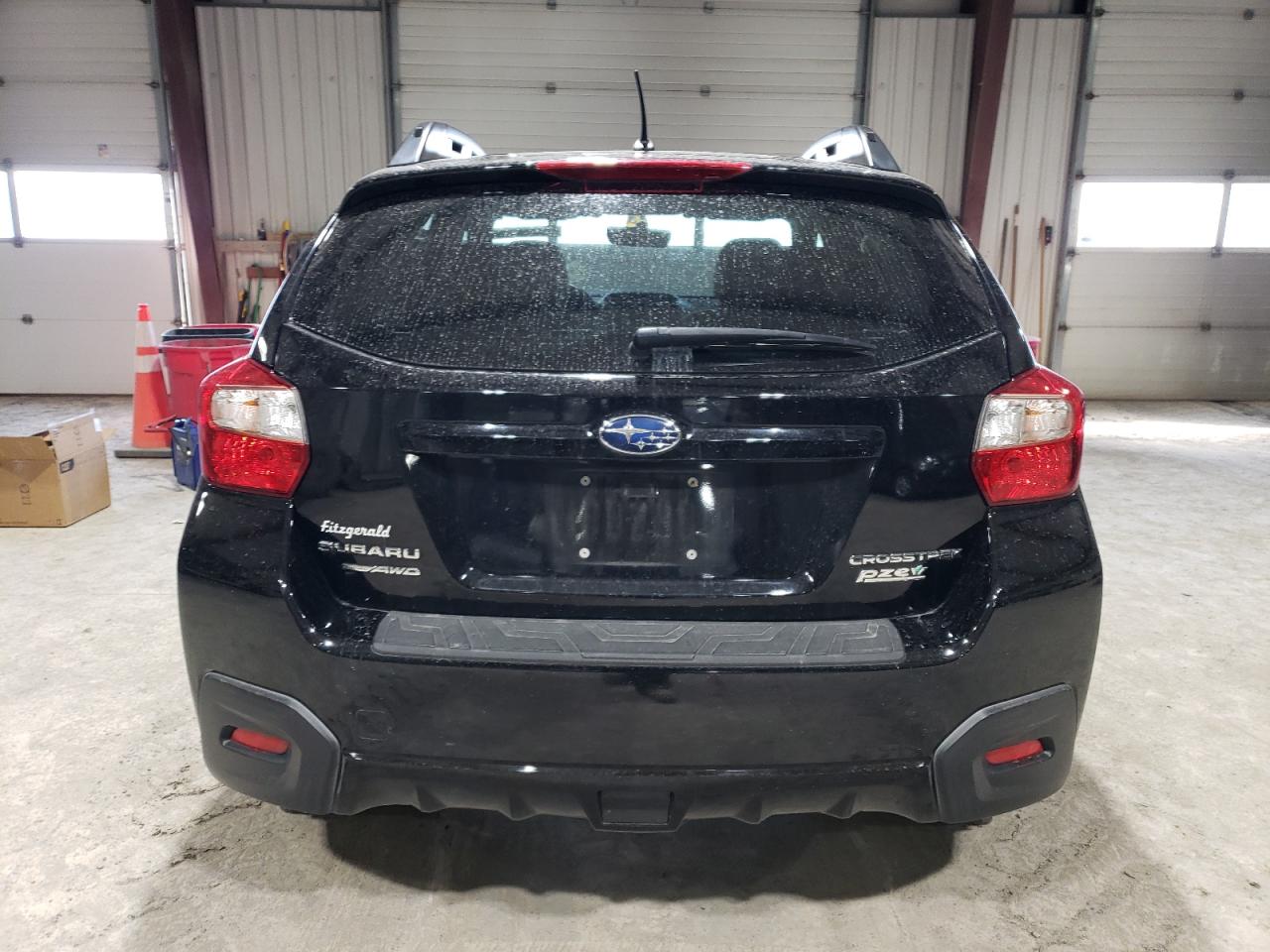 Photo 5 VIN: JF2GPABC1HH266083 - SUBARU CROSSTREK 