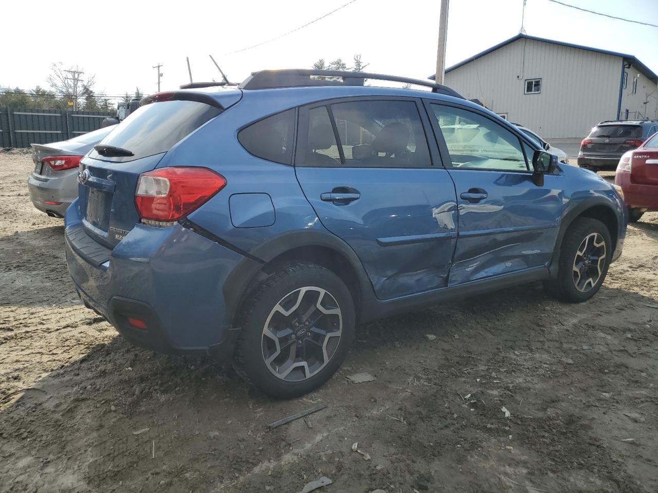 Photo 2 VIN: JF2GPABC2H8216227 - SUBARU CROSSTREK 