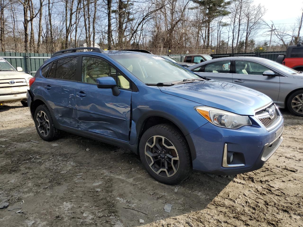 Photo 3 VIN: JF2GPABC2H8216227 - SUBARU CROSSTREK 