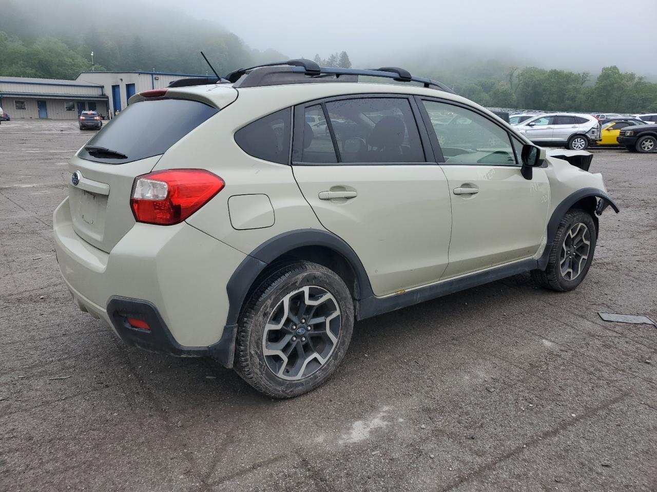 Photo 2 VIN: JF2GPABC4G8300645 - SUBARU CROSSTREK 