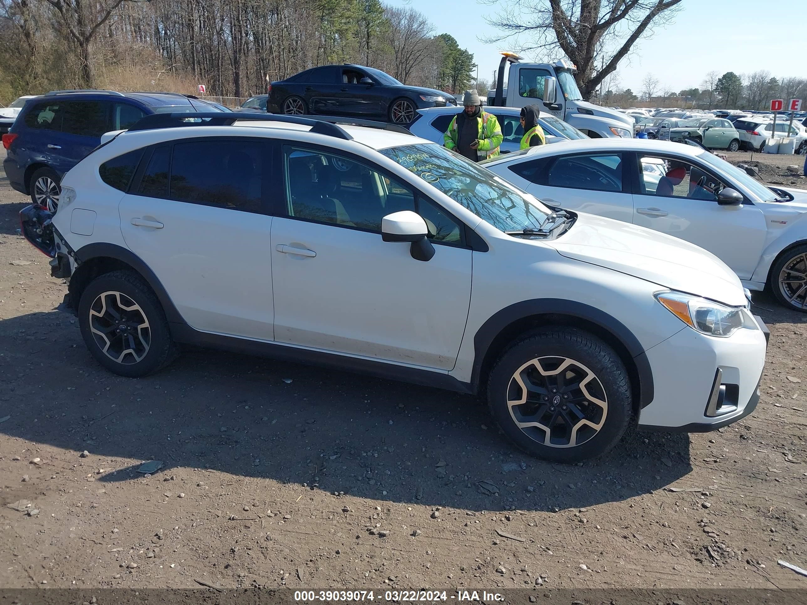 Photo 12 VIN: JF2GPABC4G8313122 - SUBARU CROSSTREK 