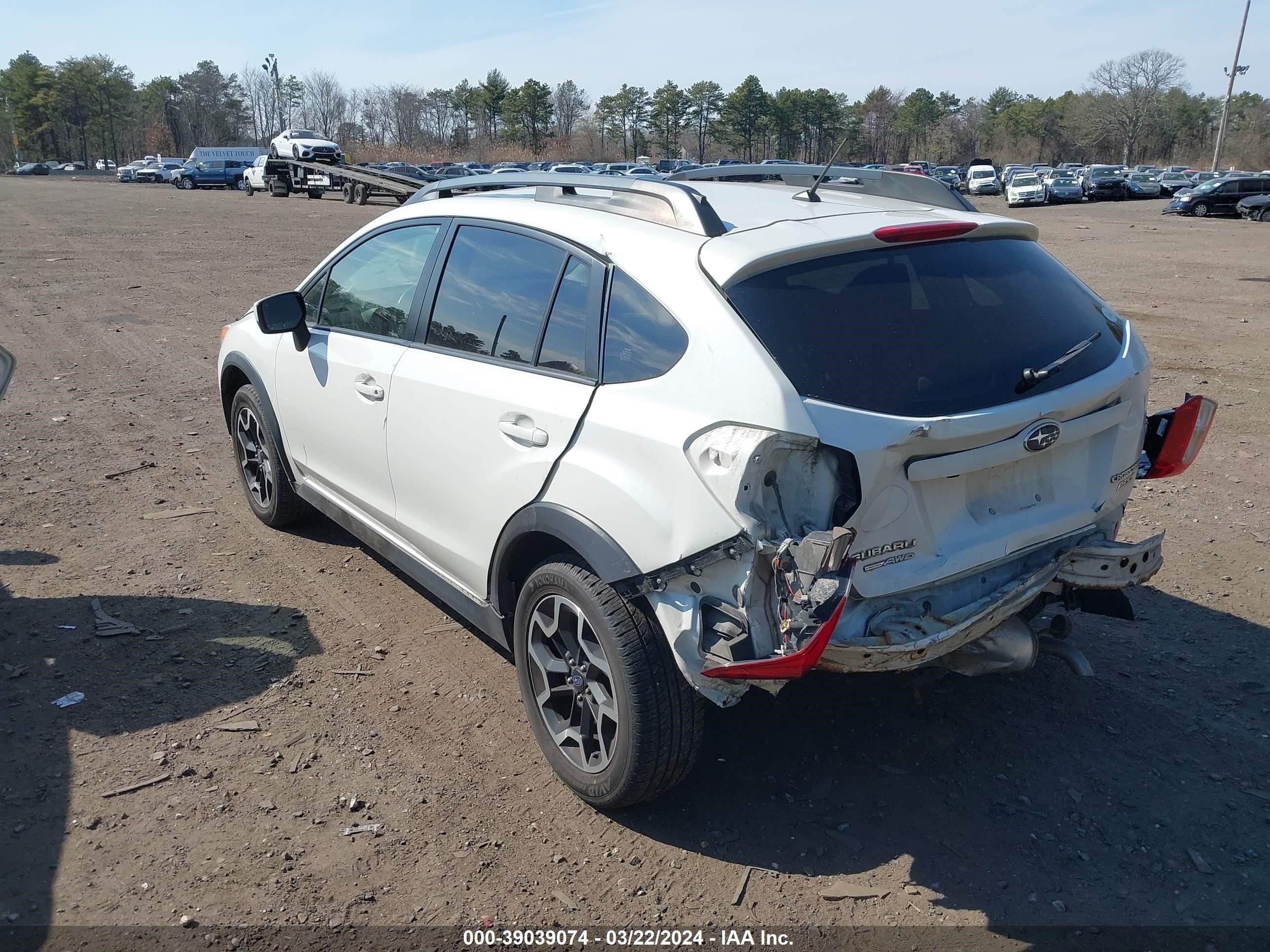 Photo 2 VIN: JF2GPABC4G8313122 - SUBARU CROSSTREK 