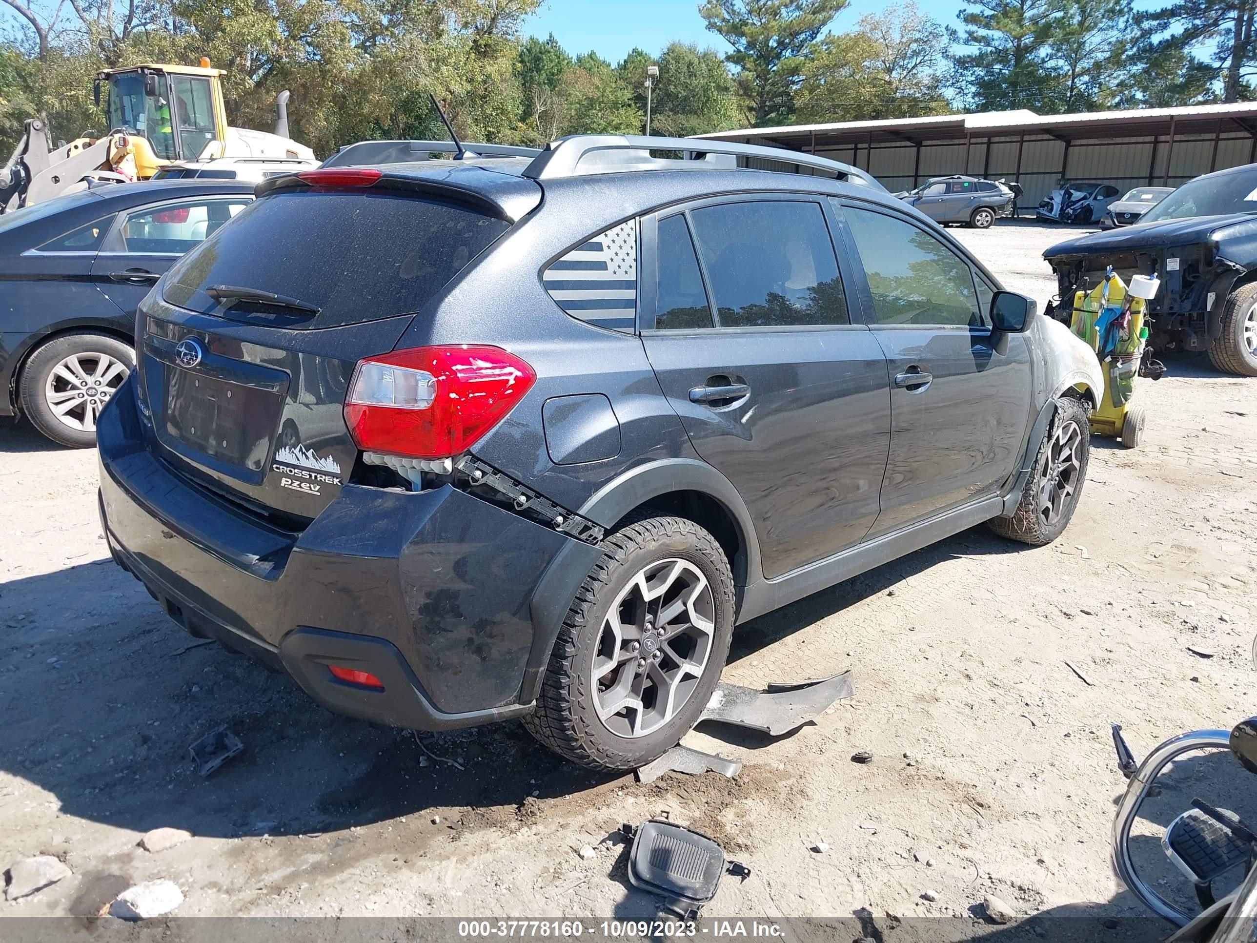 Photo 3 VIN: JF2GPABC5G8313565 - SUBARU CROSSTREK 