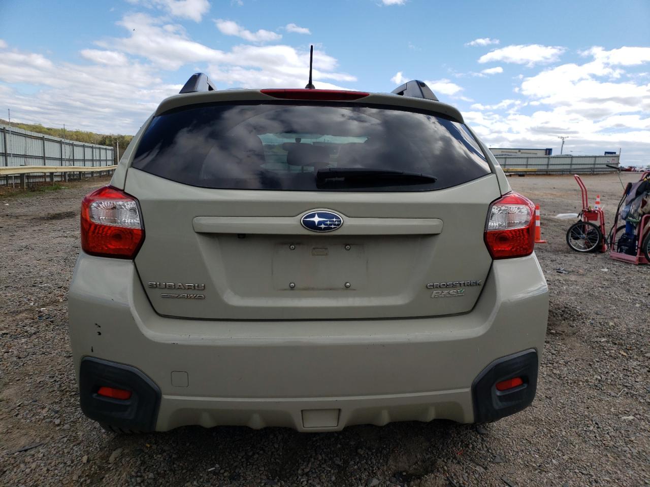 Photo 5 VIN: JF2GPABC7HH255556 - SUBARU CROSSTREK 