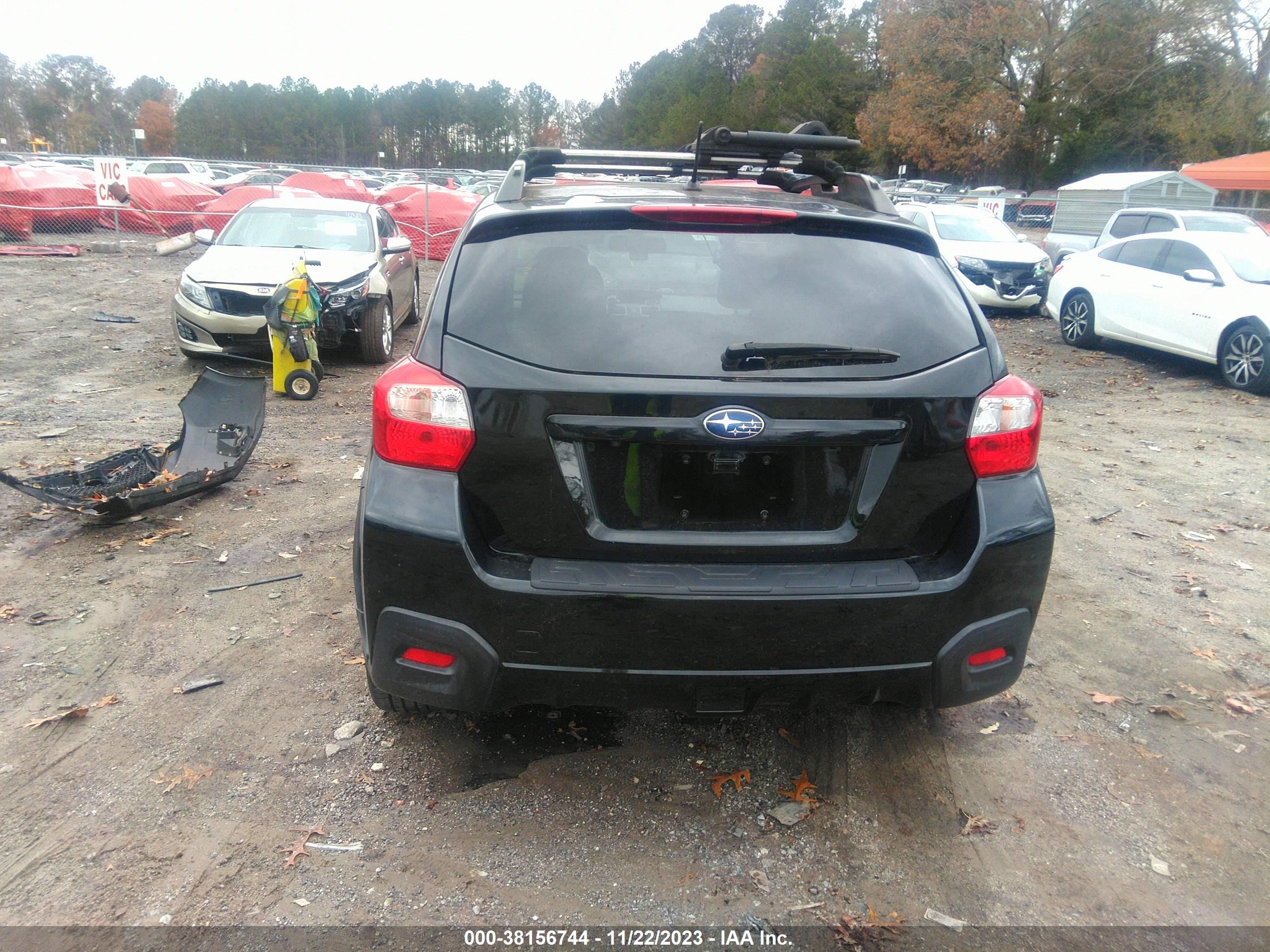 Photo 15 VIN: JF2GPABC9G8300429 - SUBARU CROSSTREK 