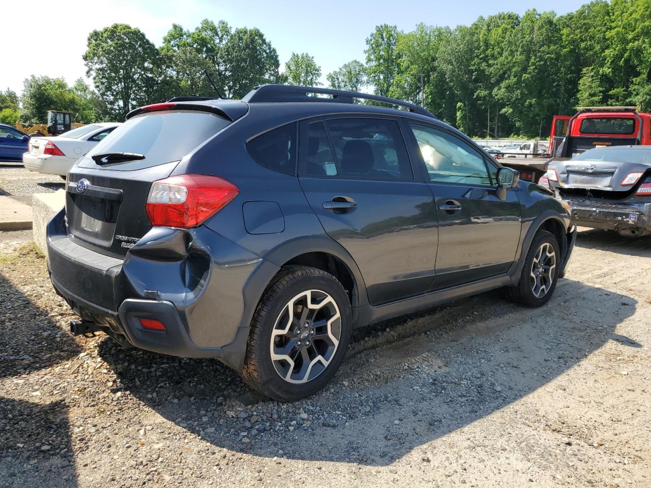 Photo 2 VIN: JF2GPABCXH8216394 - SUBARU CROSSTREK 