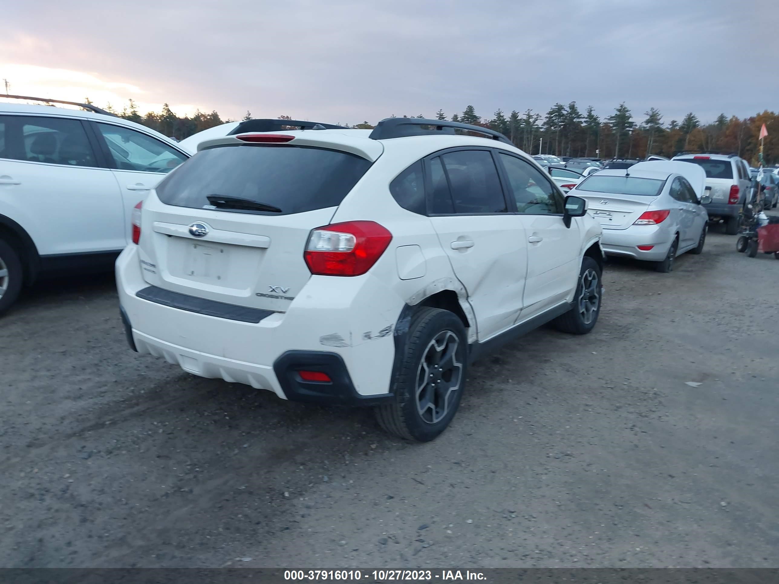 Photo 3 VIN: JF2GPACC8F8214171 - SUBARU CROSSTREK 