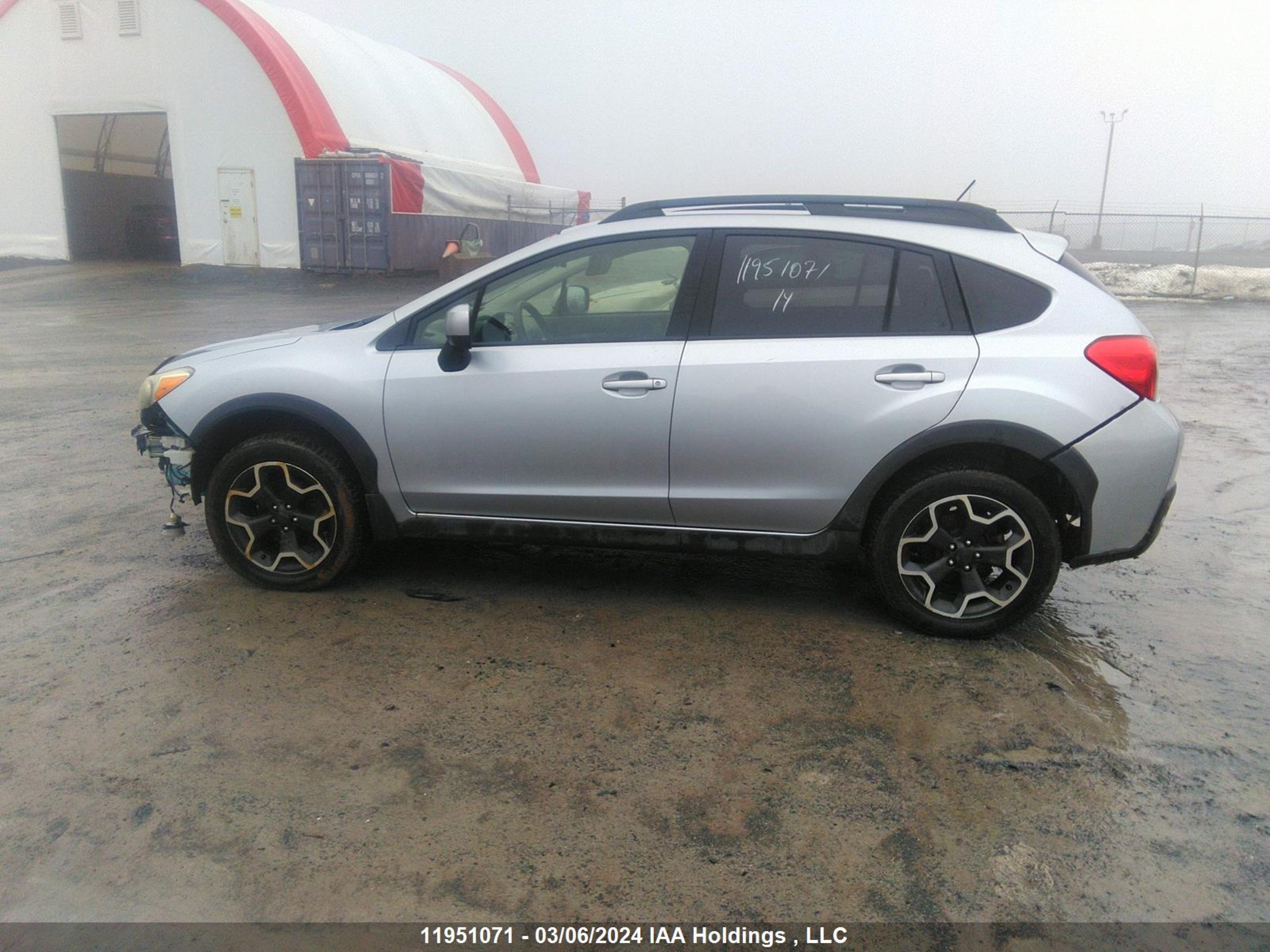 Photo 14 VIN: JF2GPACC9E8286303 - SUBARU CROSSTREK 