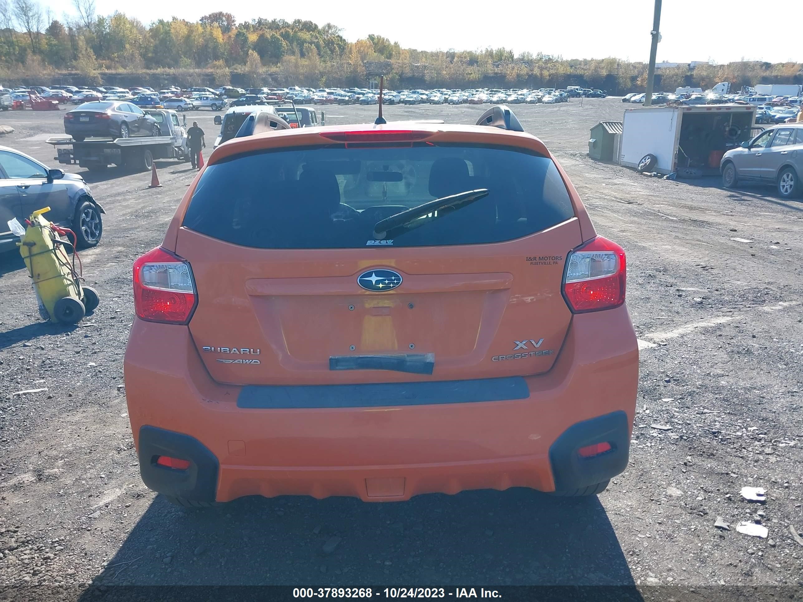 Photo 15 VIN: JF2GPACCXE8202280 - SUBARU CROSSTREK 