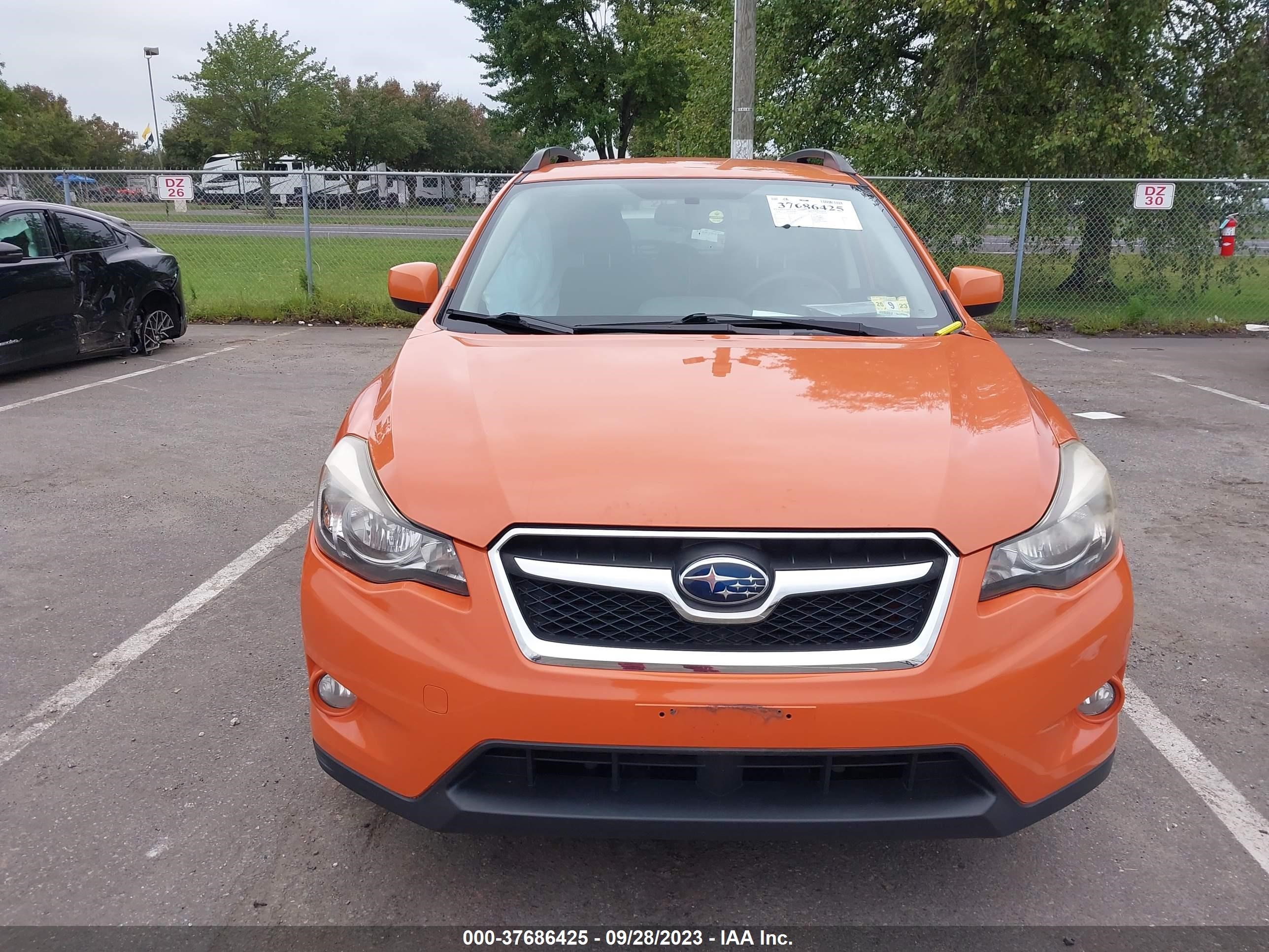 Photo 11 VIN: JF2GPACCXE8298265 - SUBARU CROSSTREK 