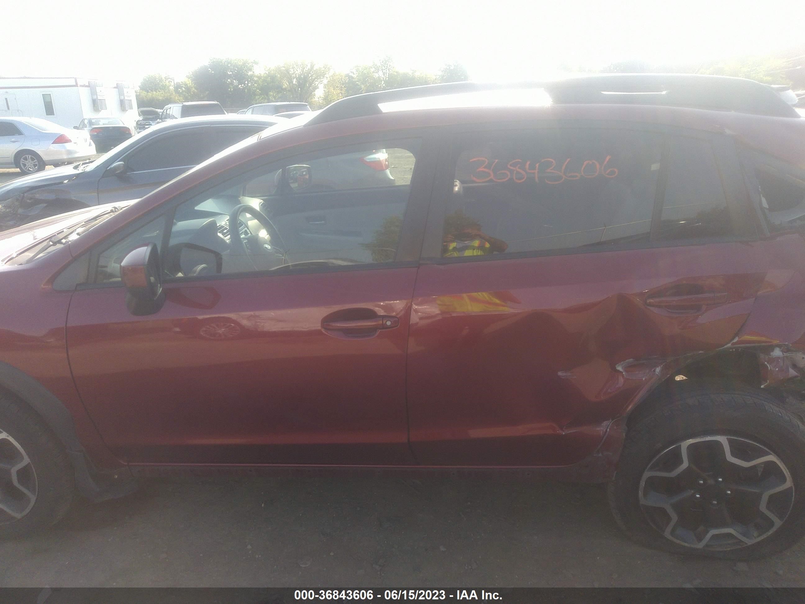 Photo 13 VIN: JF2GPACCXF8219582 - SUBARU CROSSTREK 