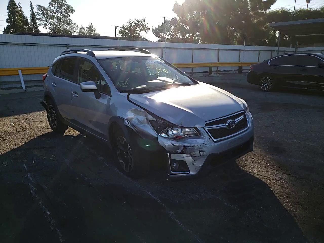 Photo 10 VIN: JF2GPADC3G8226678 - SUBARU CROSSTREK 