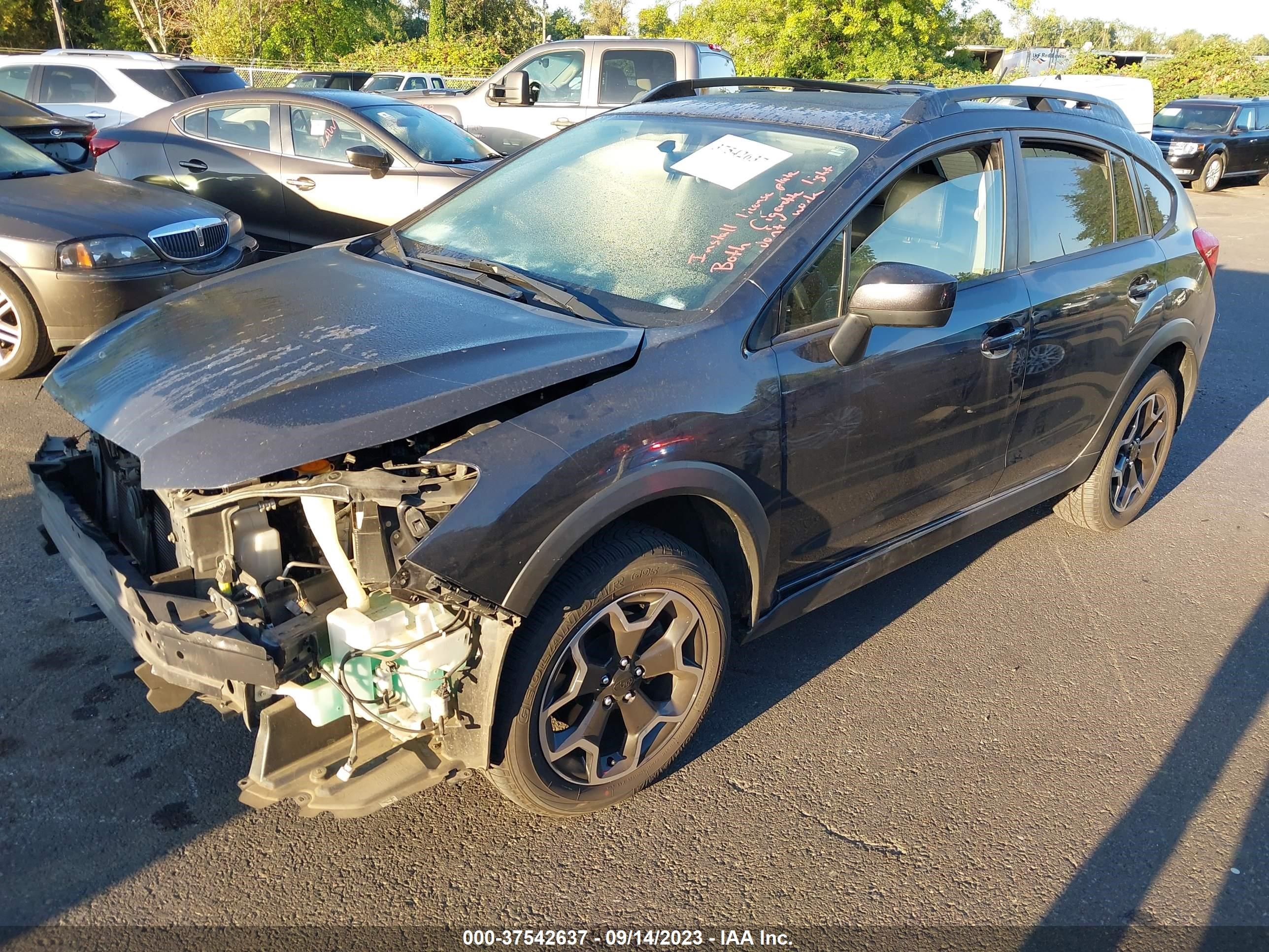 Photo 1 VIN: JF2GPADC4F8298035 - SUBARU CROSSTREK 