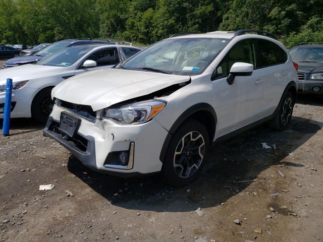 Photo 1 VIN: JF2GPADC7H8216236 - SUBARU CROSSTREK 