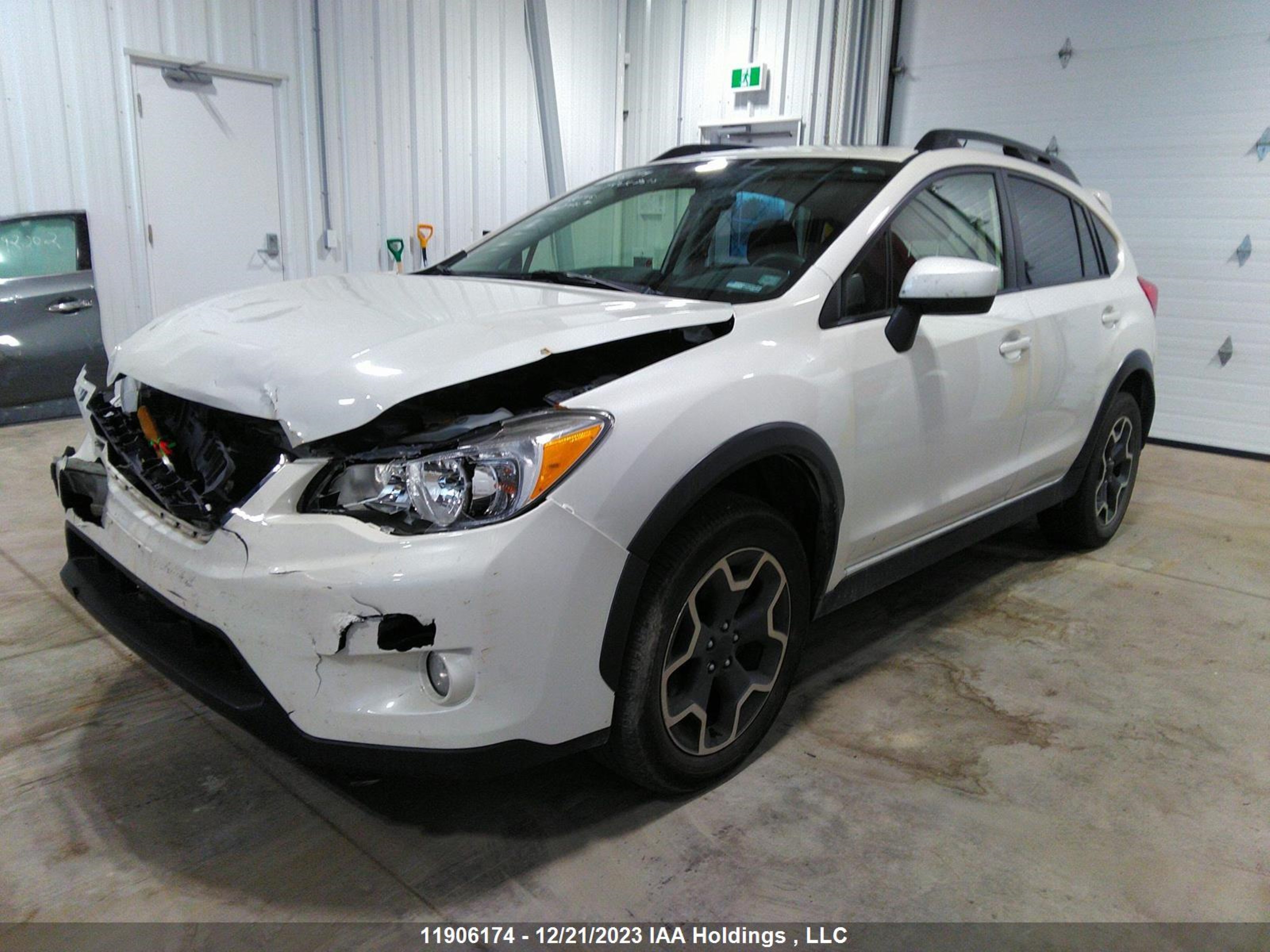 Photo 1 VIN: JF2GPADC8FH302846 - SUBARU CROSSTREK 