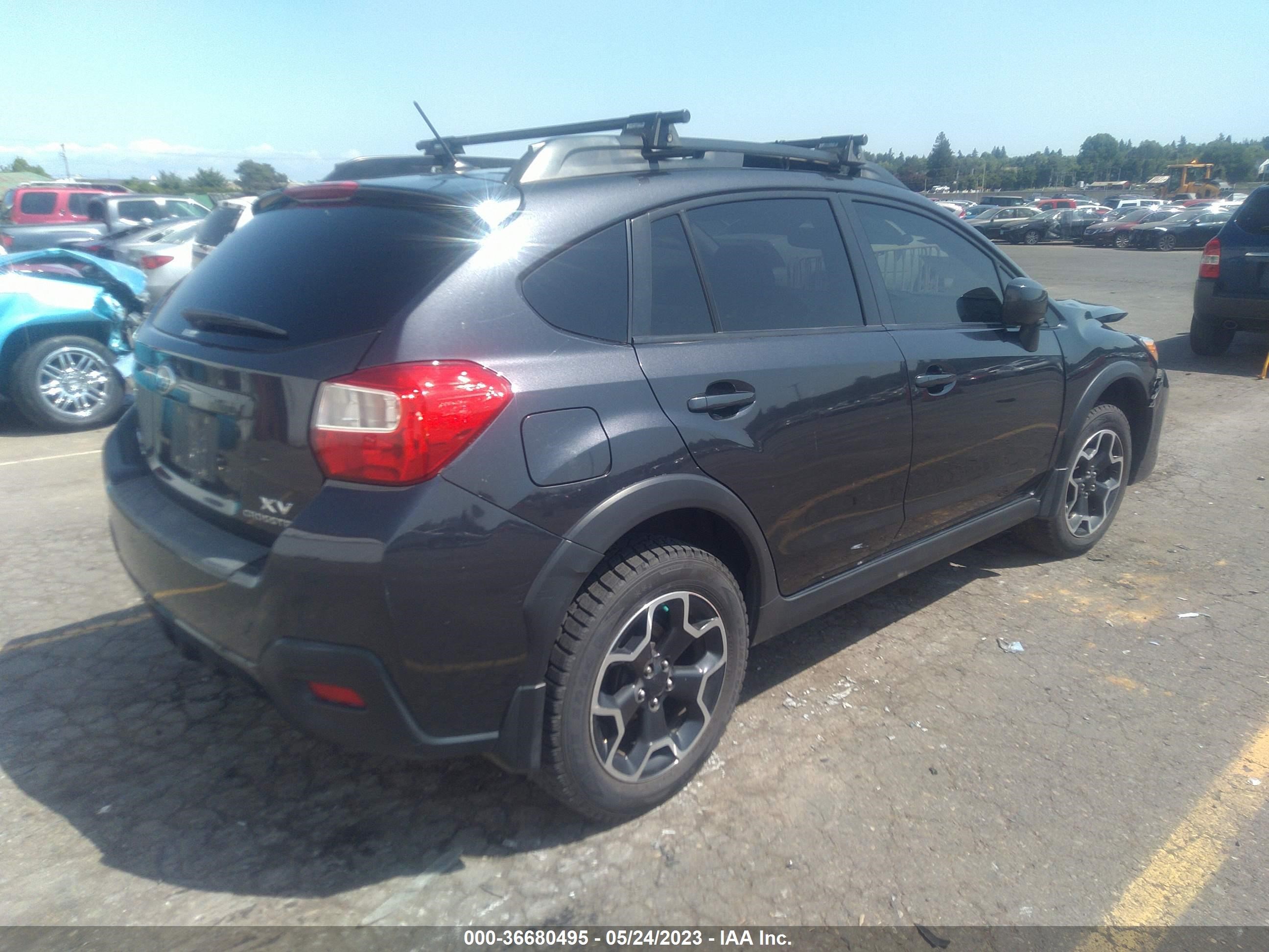 Photo 3 VIN: JF2GPAGC5E8217876 - SUBARU CROSSTREK 