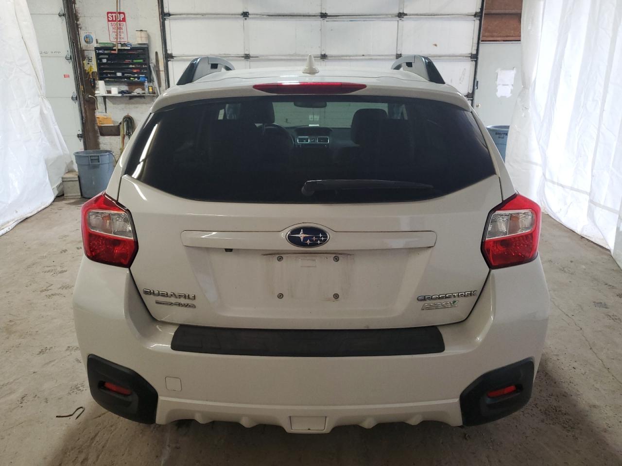 Photo 5 VIN: JF2GPAKC4GH322970 - SUBARU CROSSTREK 