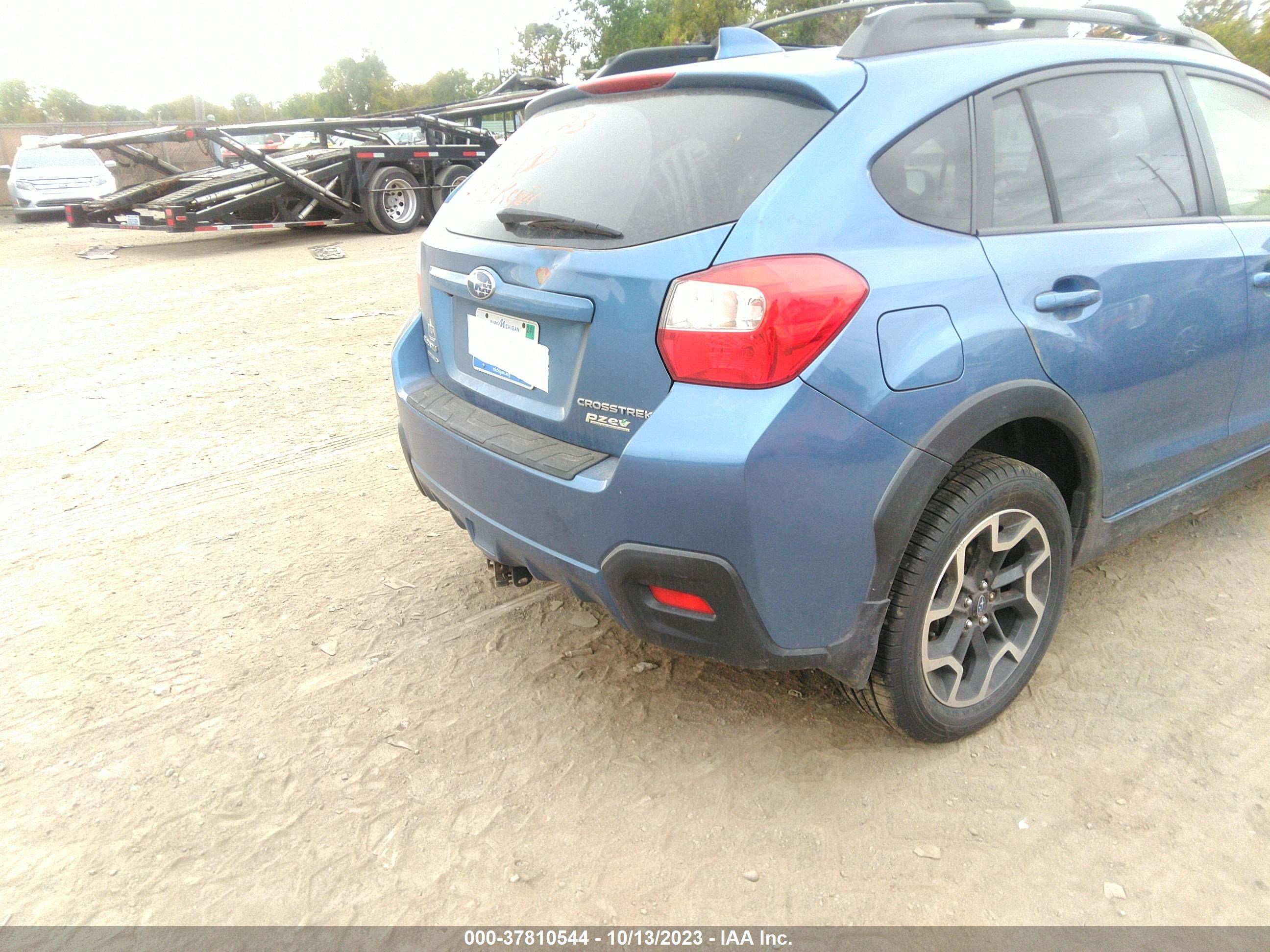 Photo 3 VIN: JF2GPAKC5G8210890 - SUBARU CROSSTREK 