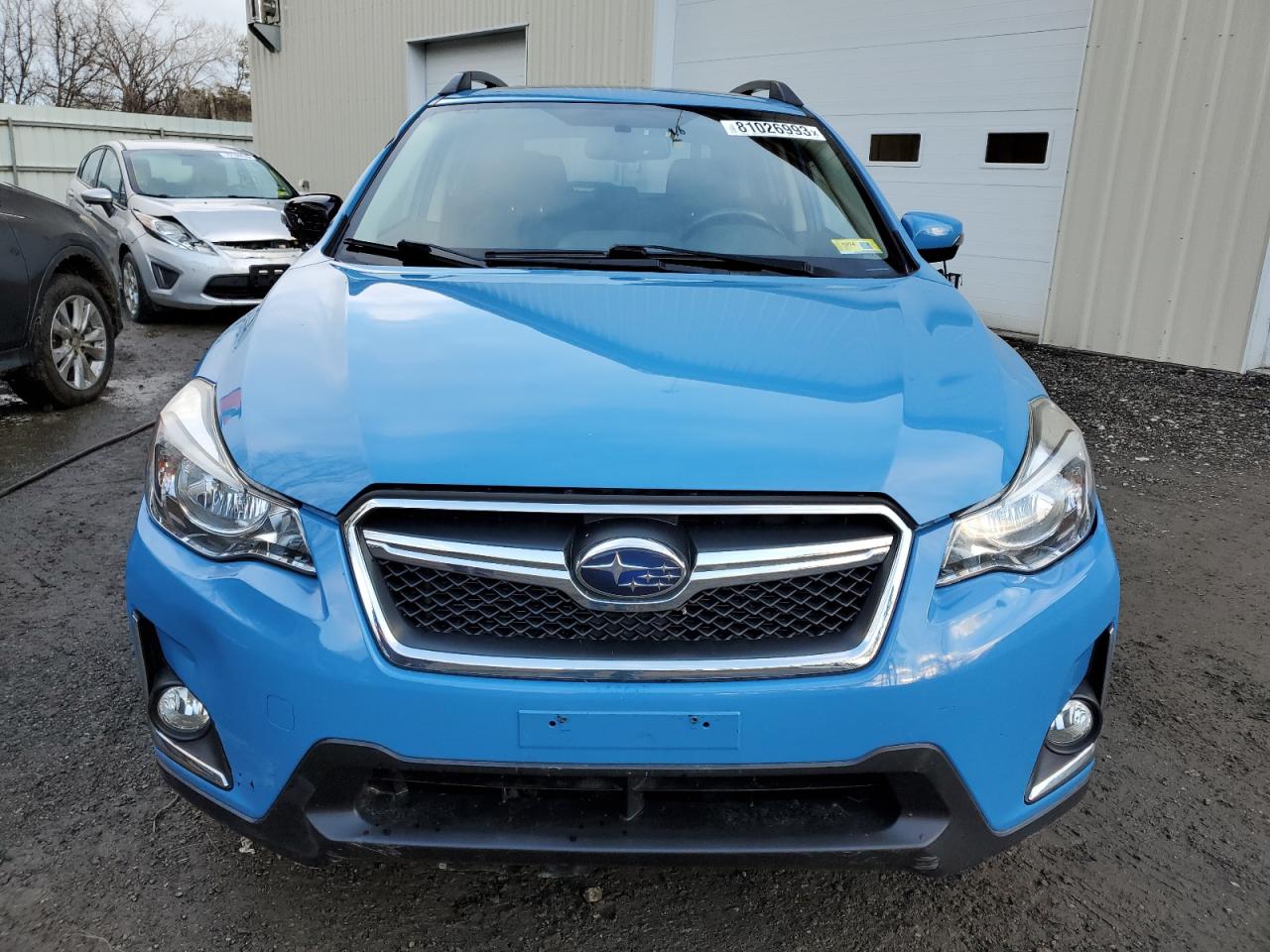 Photo 4 VIN: JF2GPALC2GH231940 - SUBARU CROSSTREK 