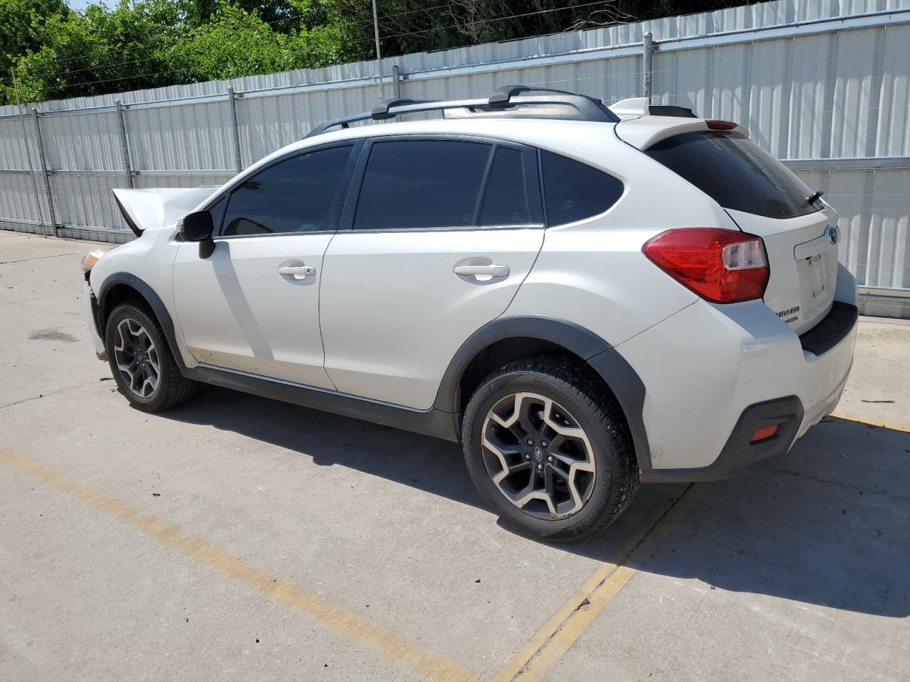 Photo 1 VIN: JF2GPALC2GH307401 - SUBARU CROSSTREK 