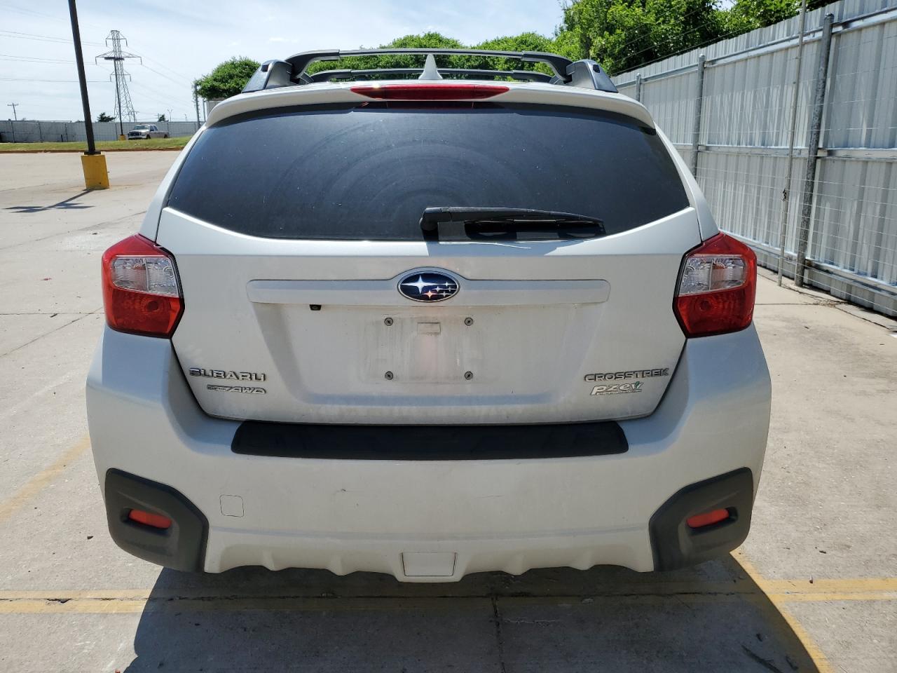 Photo 5 VIN: JF2GPALC2GH307401 - SUBARU CROSSTREK 