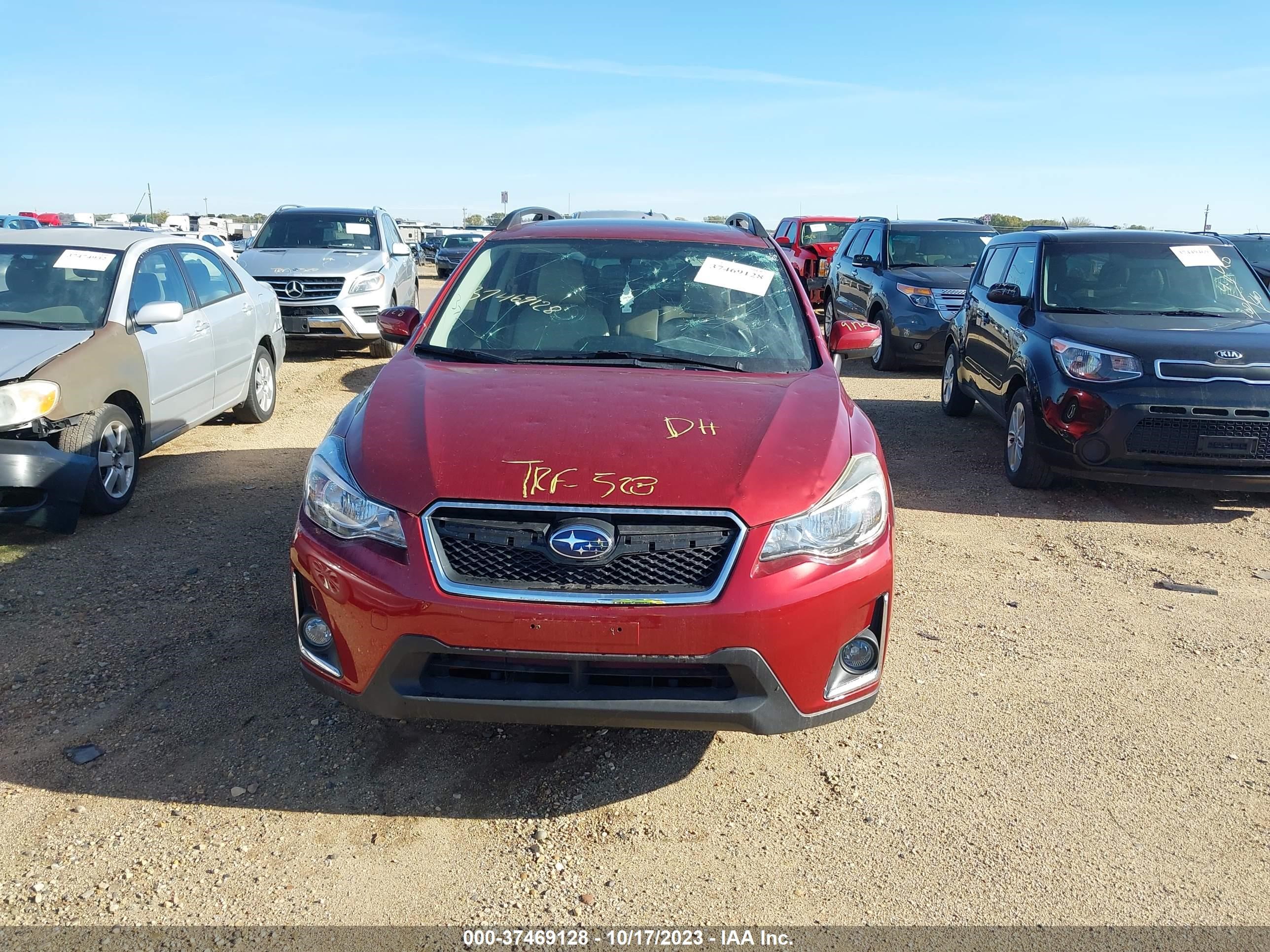 Photo 11 VIN: JF2GPALC5HH240021 - SUBARU CROSSTREK 