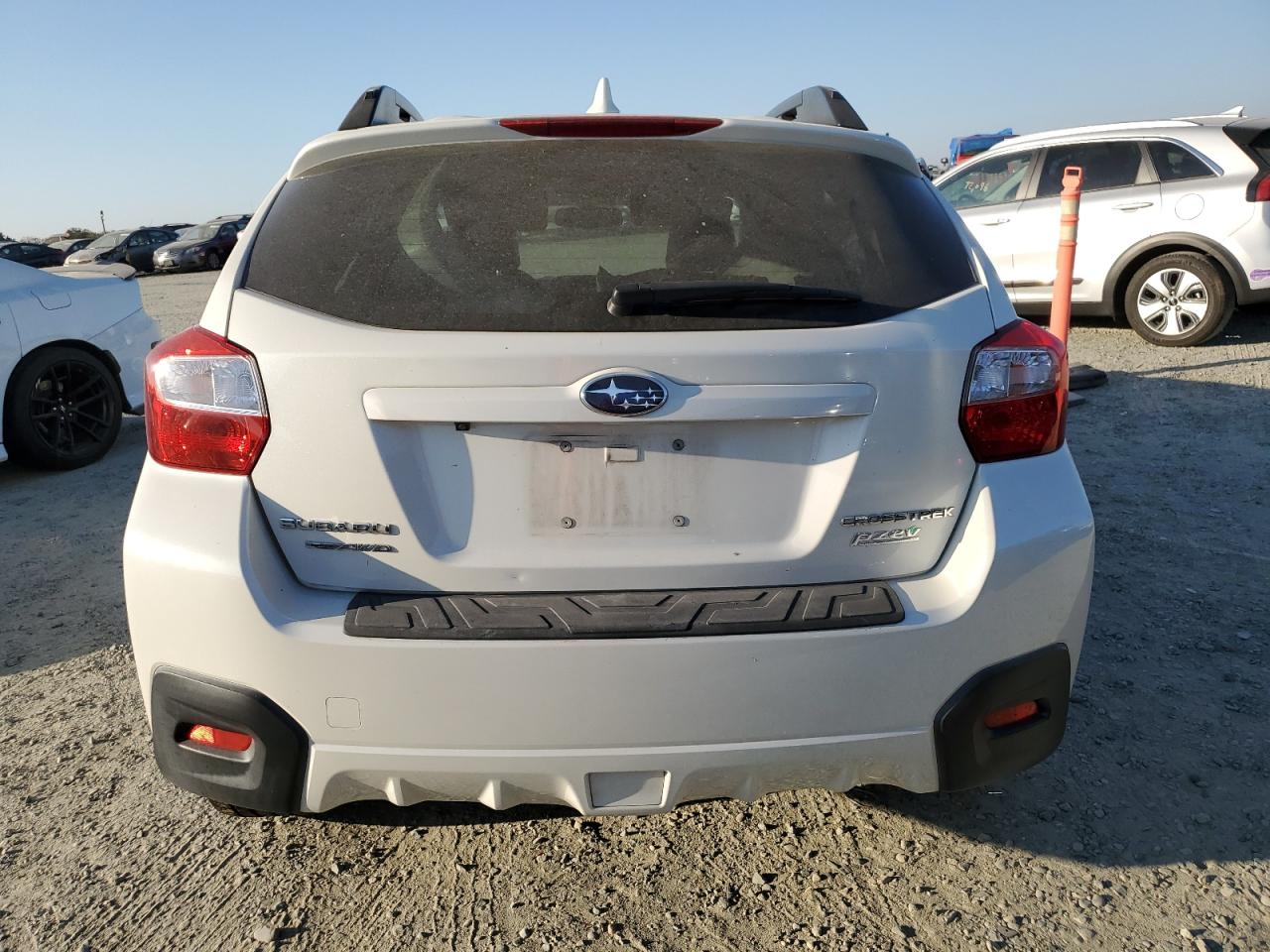 Photo 5 VIN: JF2GPALC9G8254633 - SUBARU CROSSTREK 