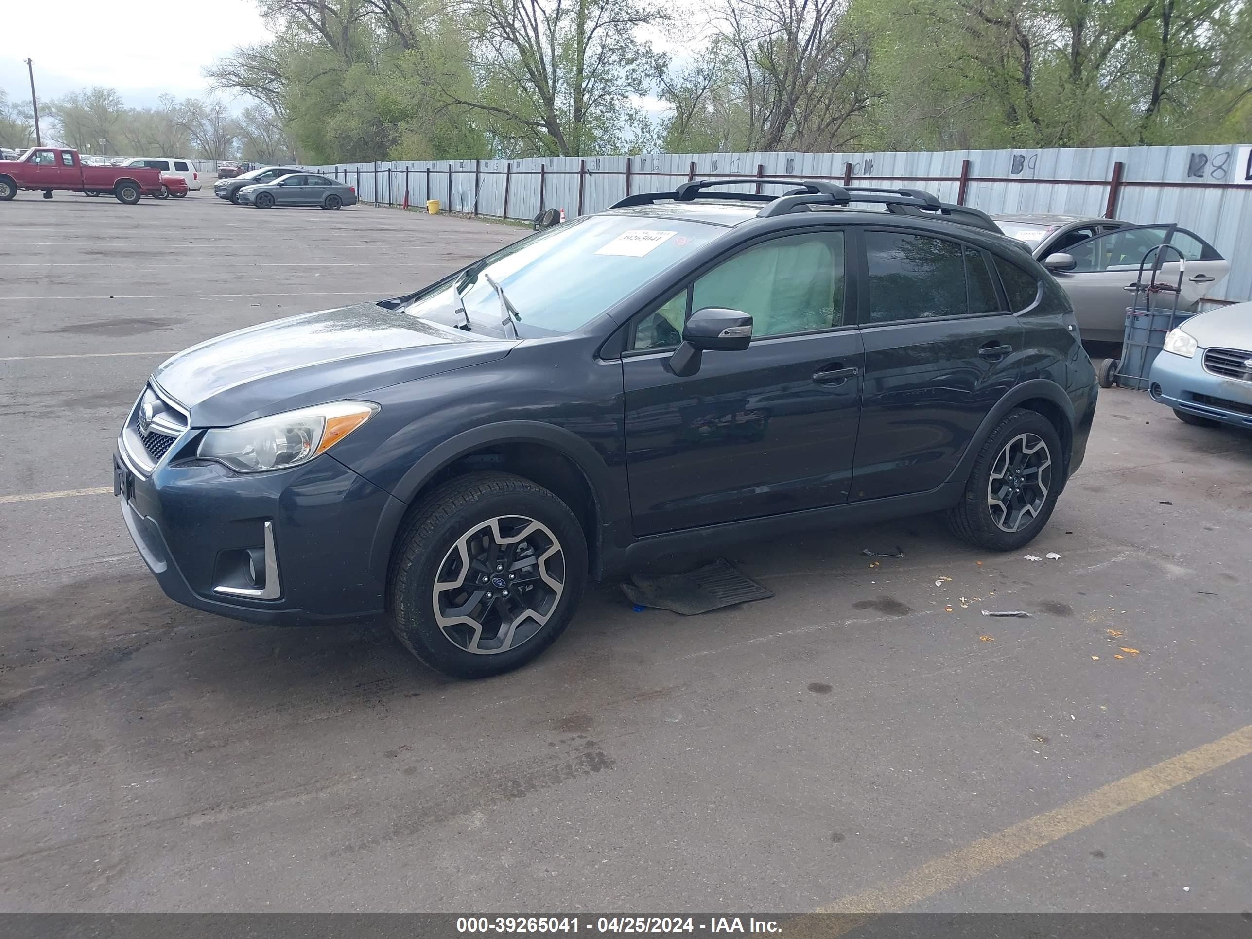 Photo 1 VIN: JF2GPALC9H8256447 - SUBARU CROSSTREK 