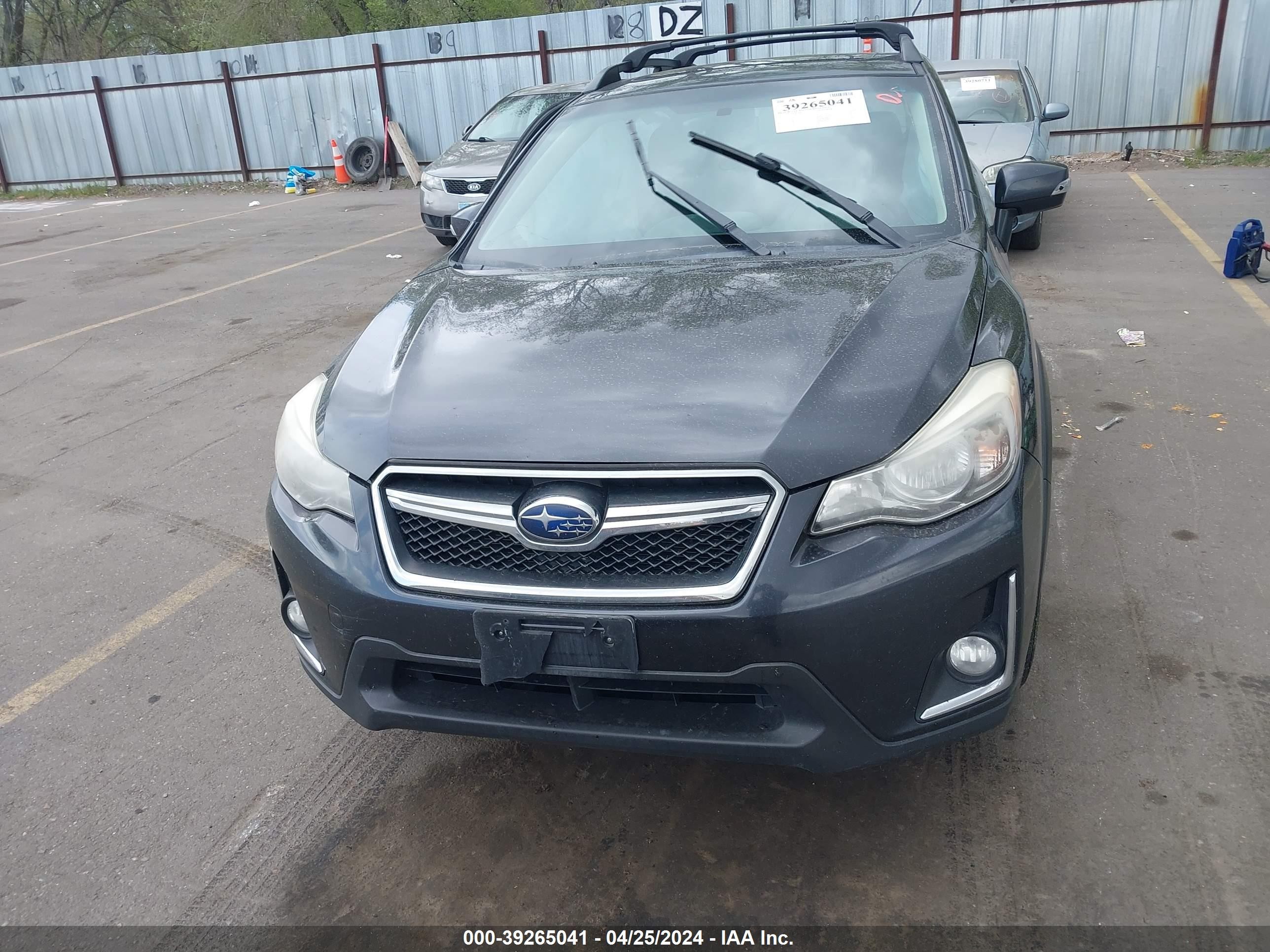 Photo 10 VIN: JF2GPALC9H8256447 - SUBARU CROSSTREK 