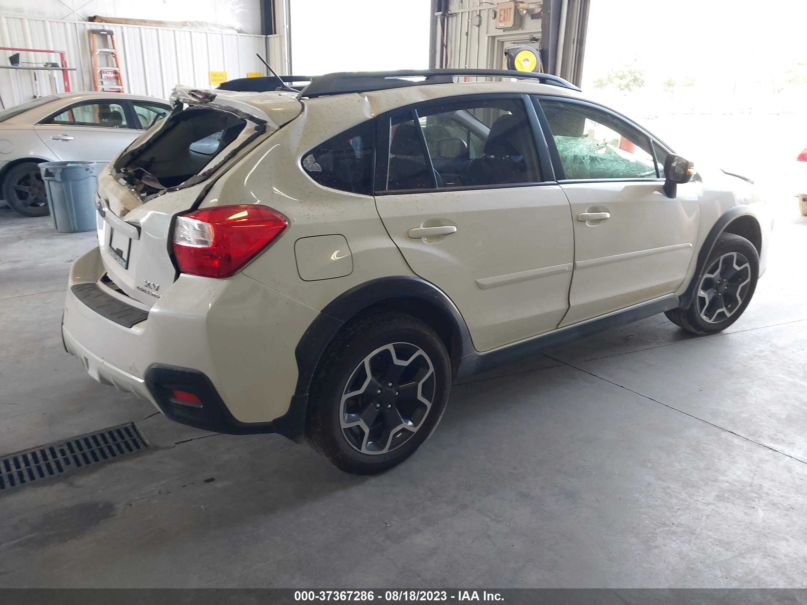 Photo 3 VIN: JF2GPAMCXF8238020 - SUBARU CROSSTREK 