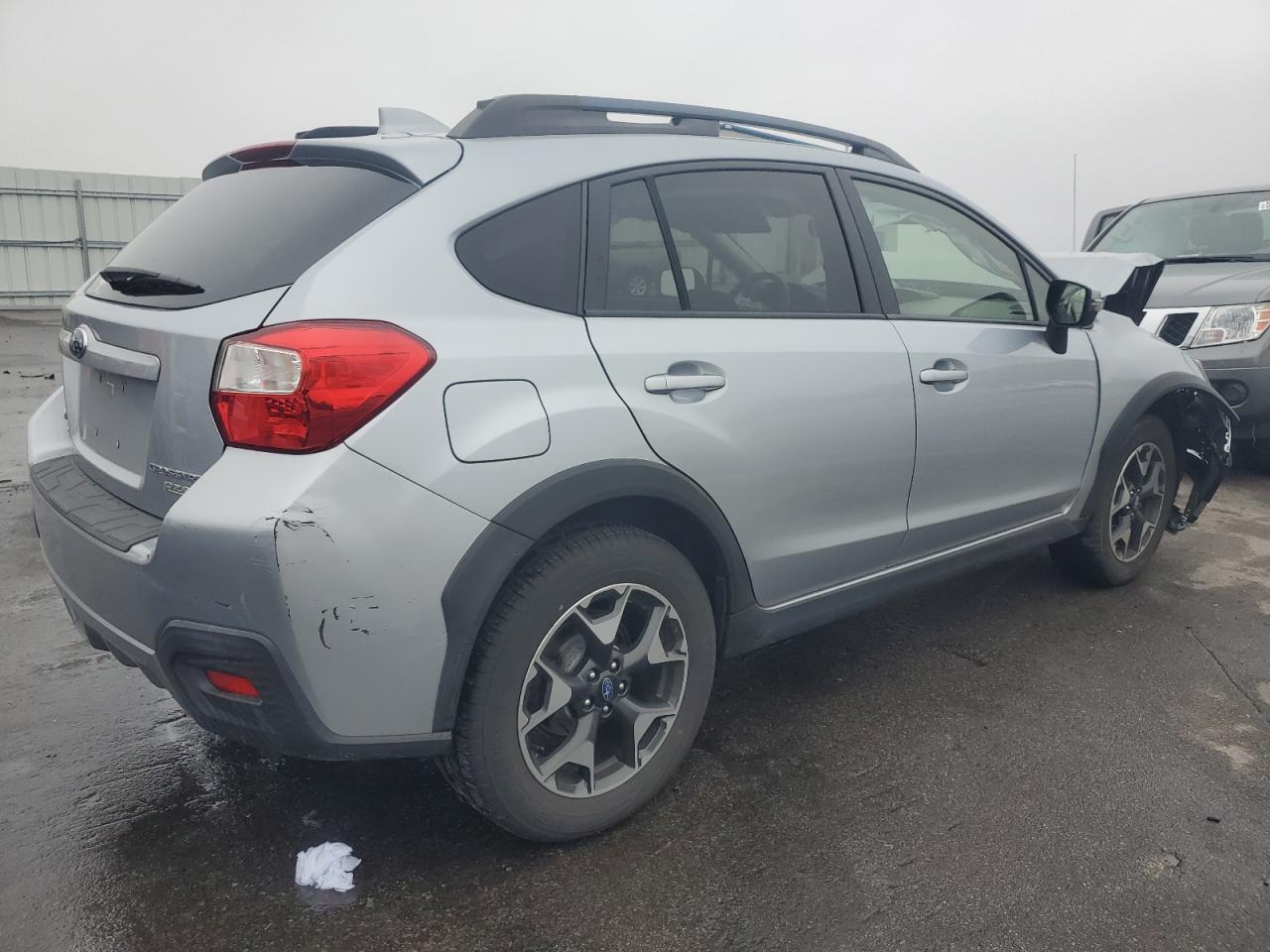 Photo 2 VIN: JF2GPANC1GH313915 - SUBARU CROSSTREK 