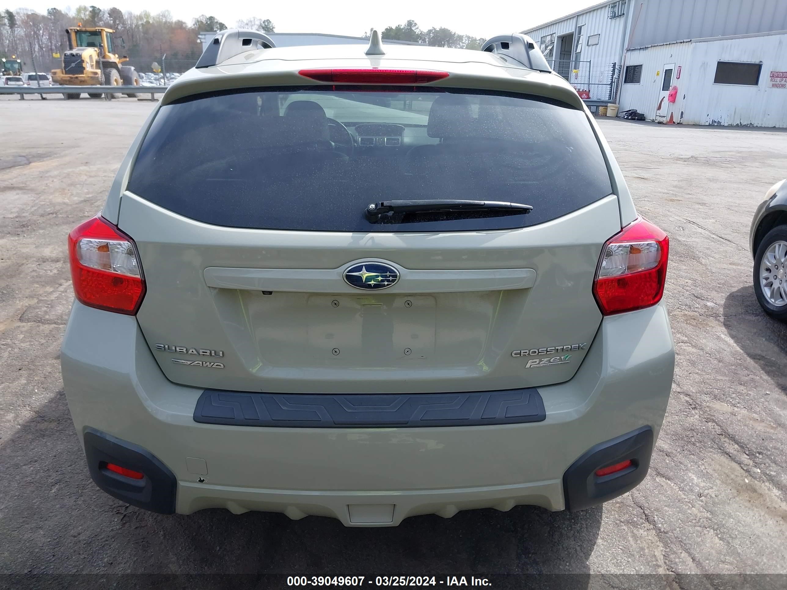 Photo 15 VIN: JF2GPANC1HH233922 - SUBARU CROSSTREK 