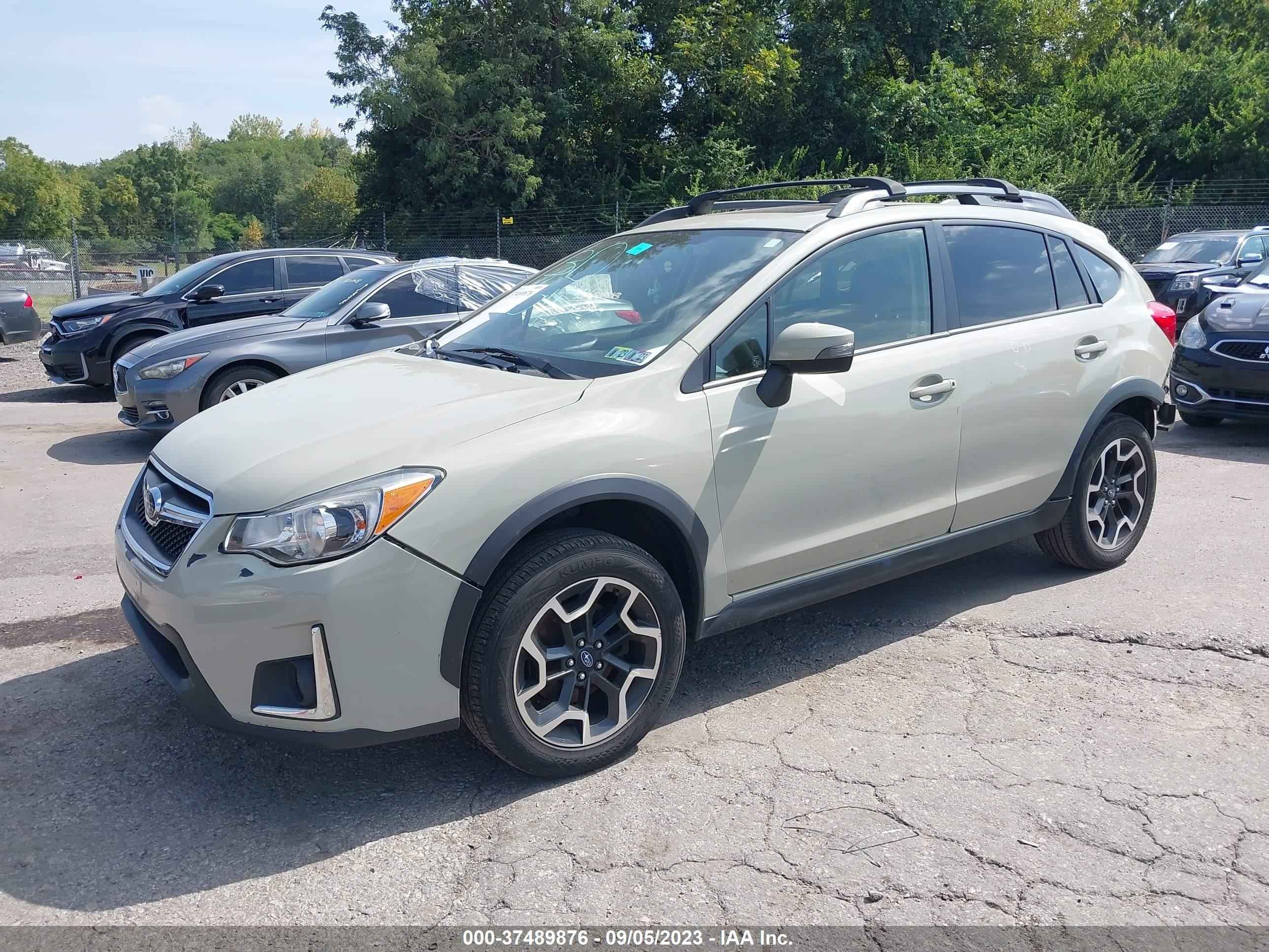 Photo 1 VIN: JF2GPANC3G8288046 - SUBARU CROSSTREK 